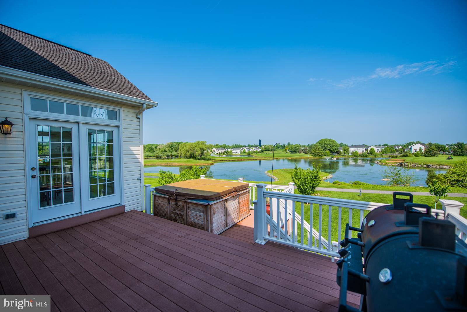 LOCUST HILL - Residential