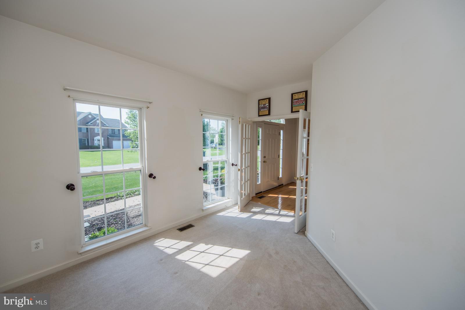 LOCUST HILL - Residential