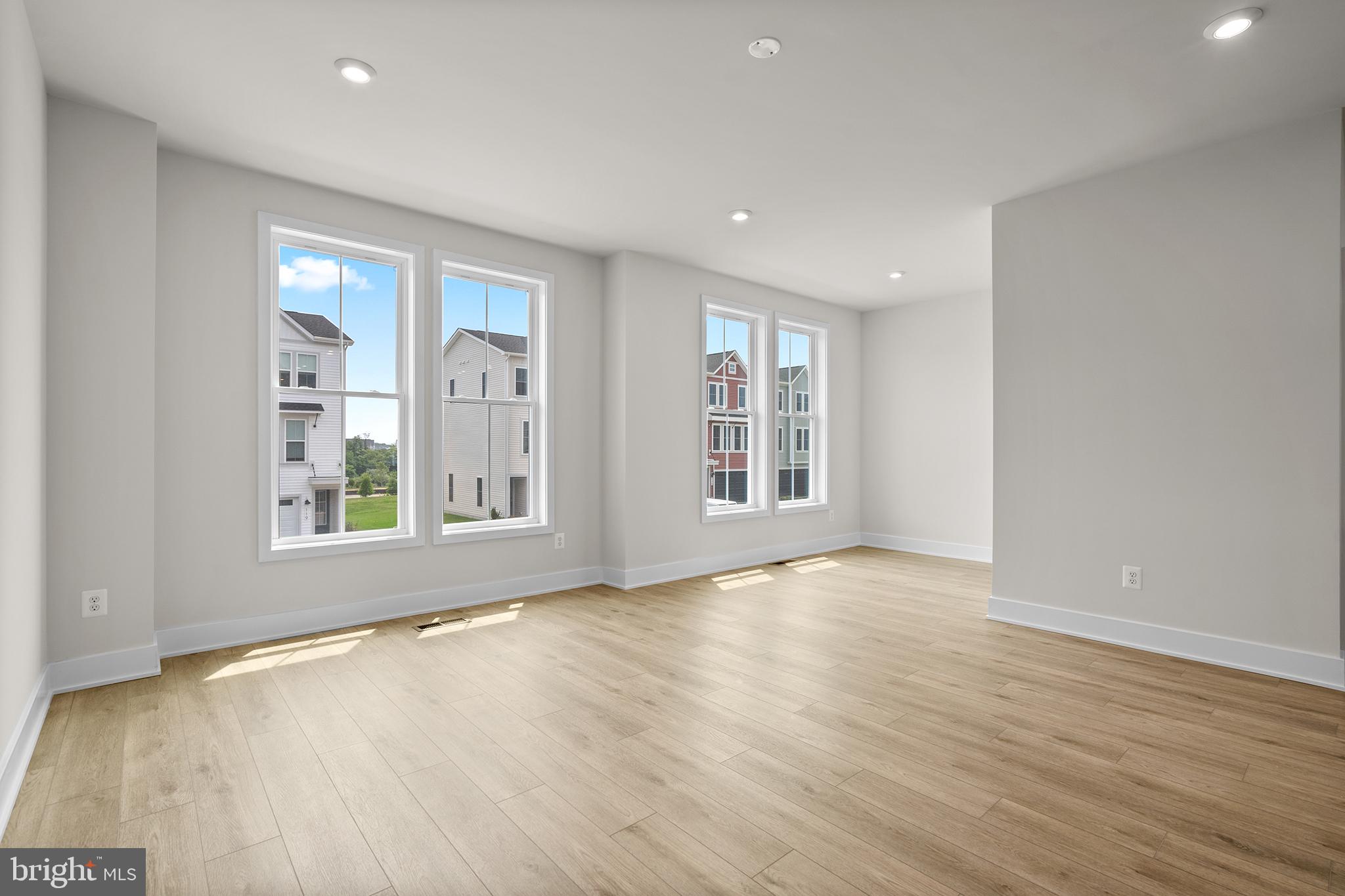 SNOWDEN BRIDGE - Residential