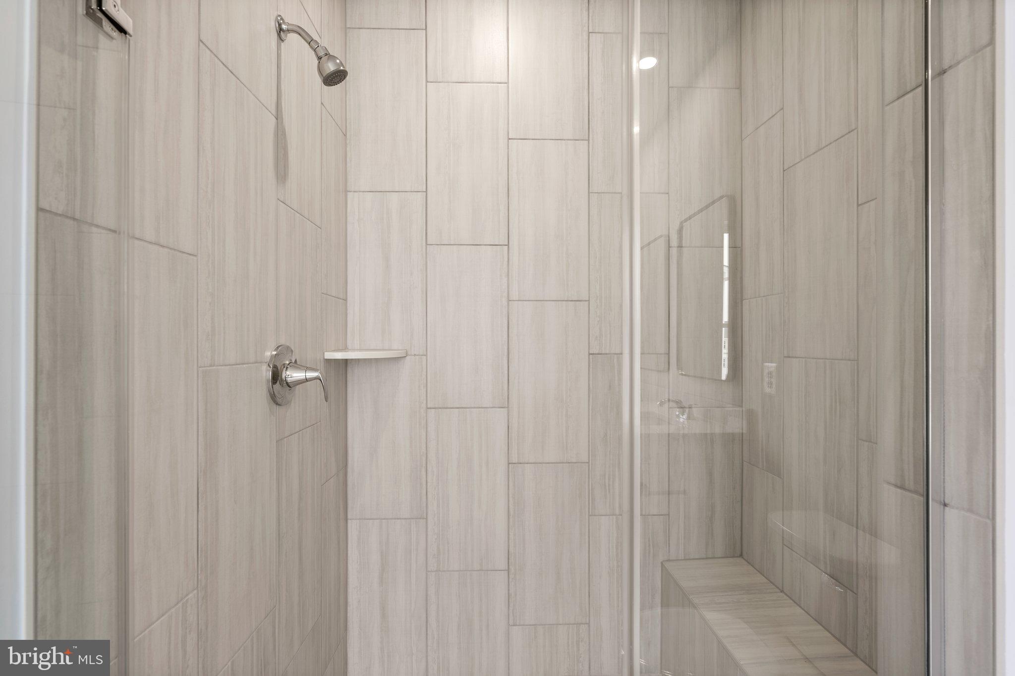 SNOWDEN BRIDGE - Residential