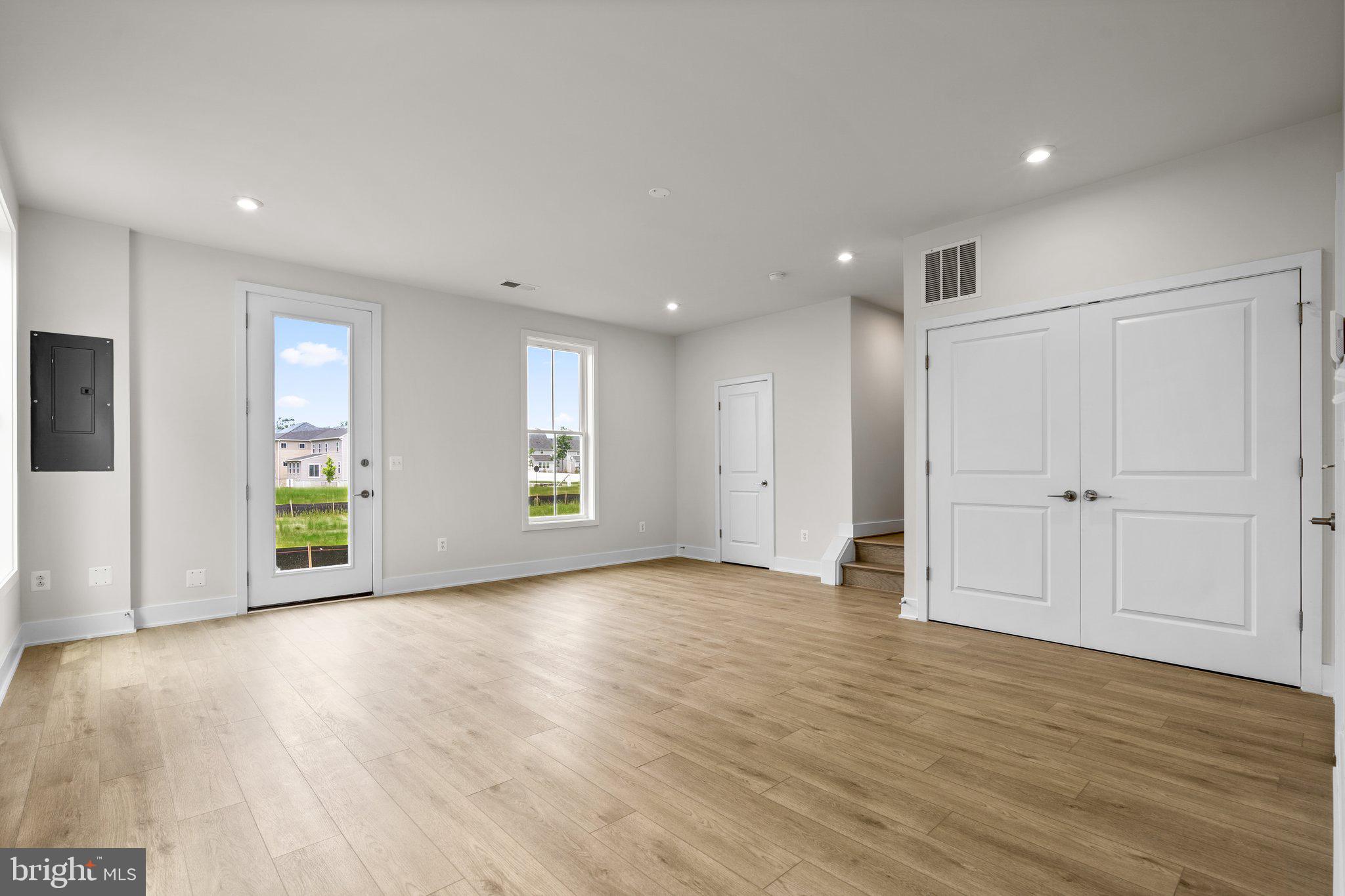 SNOWDEN BRIDGE - Residential