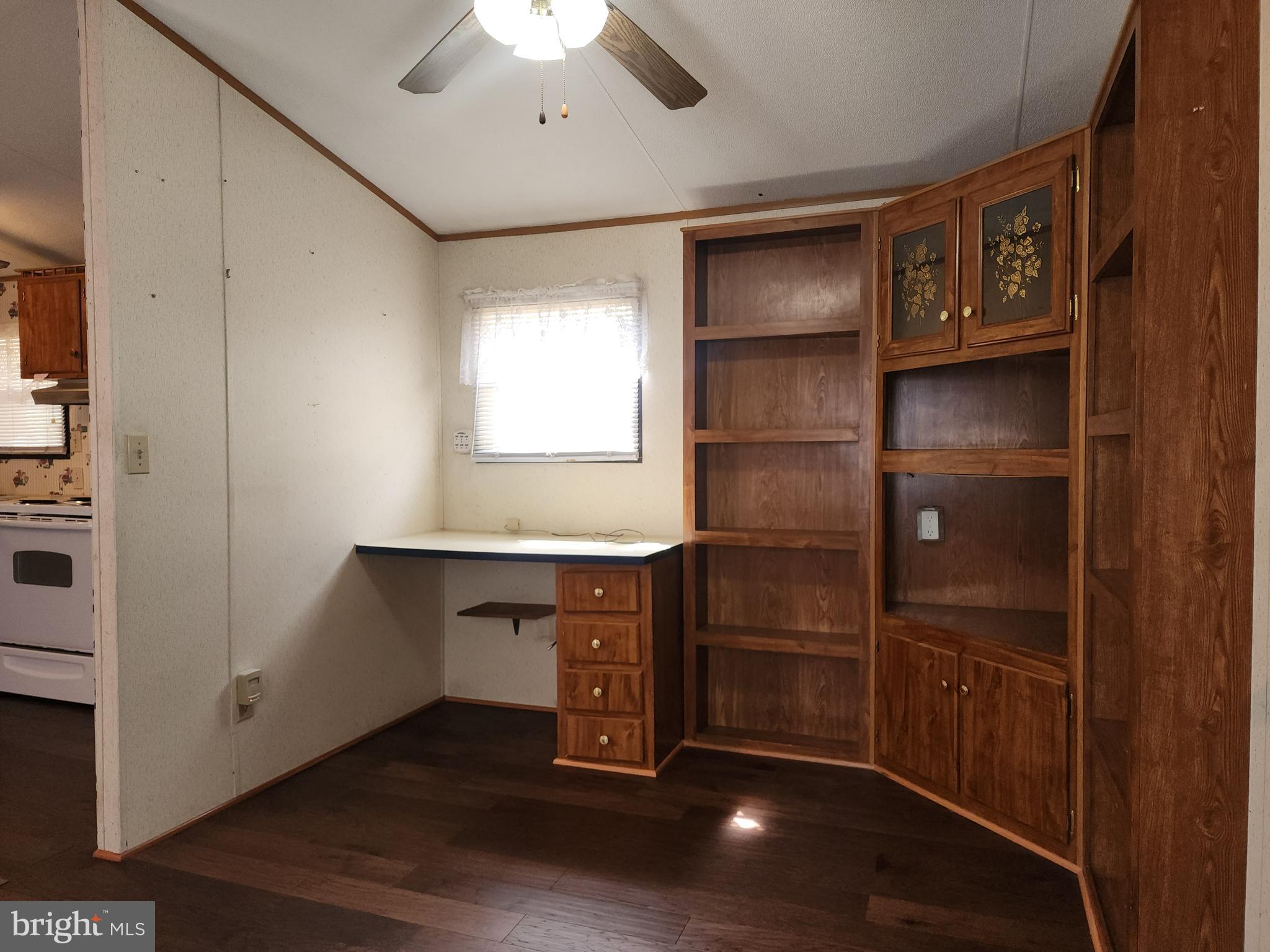 CLEVERSBURG - Residential