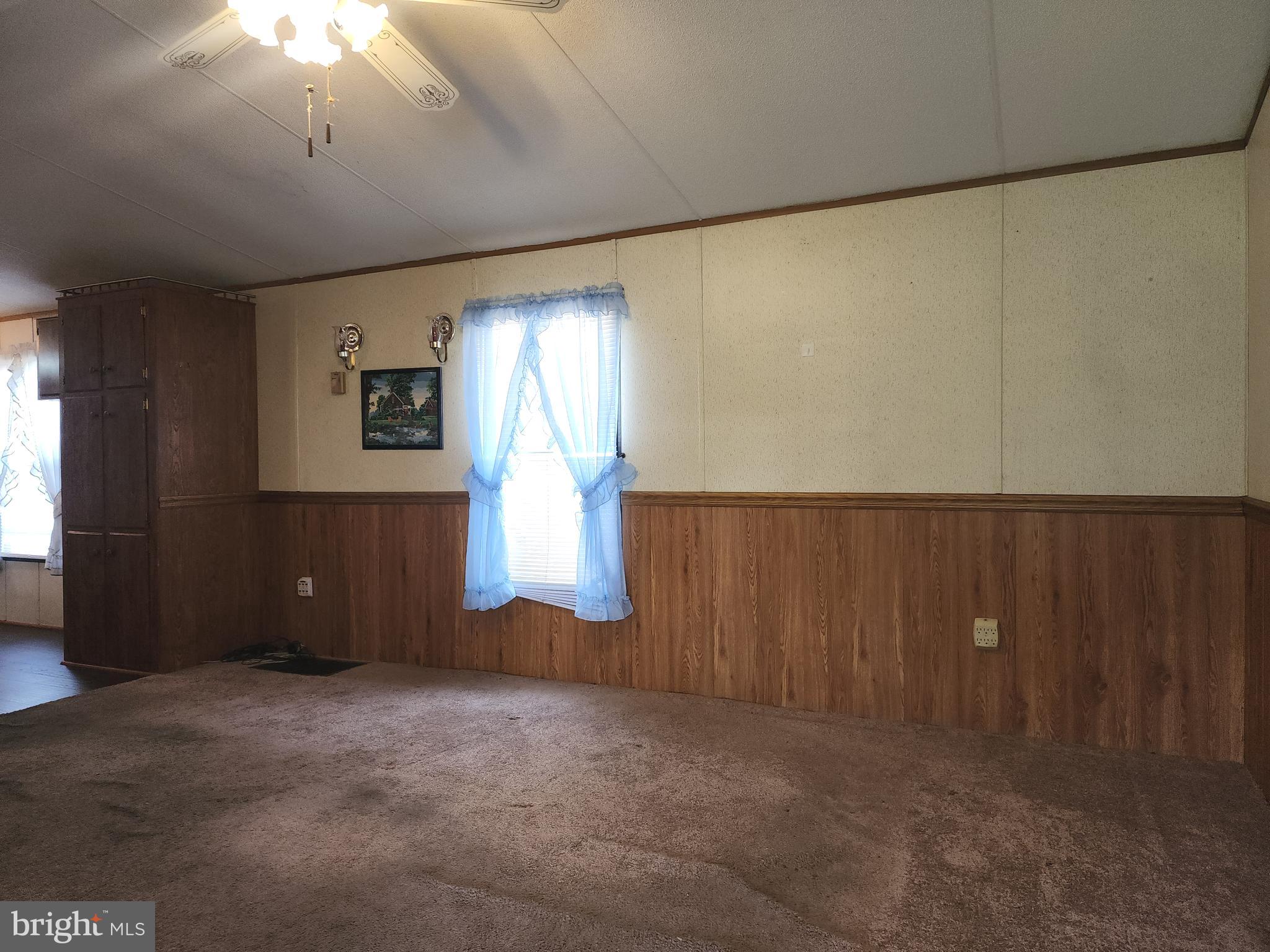 CLEVERSBURG - Residential