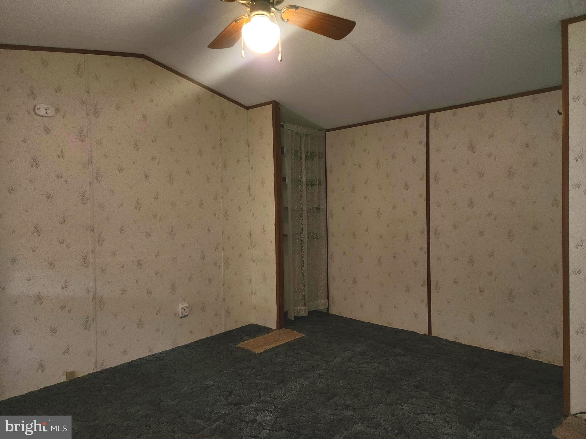 CLEVERSBURG - Residential