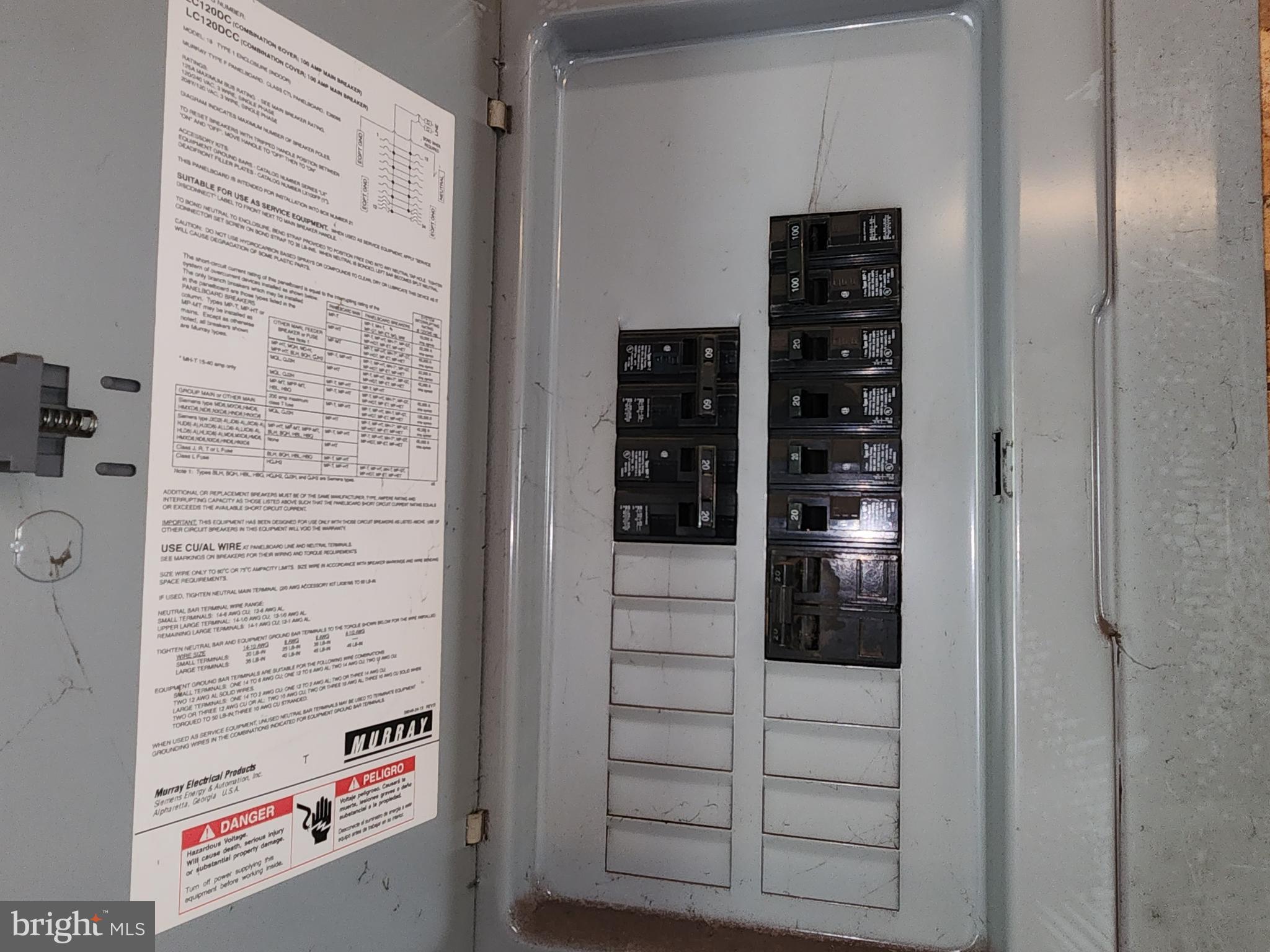 CLEVERSBURG - Residential