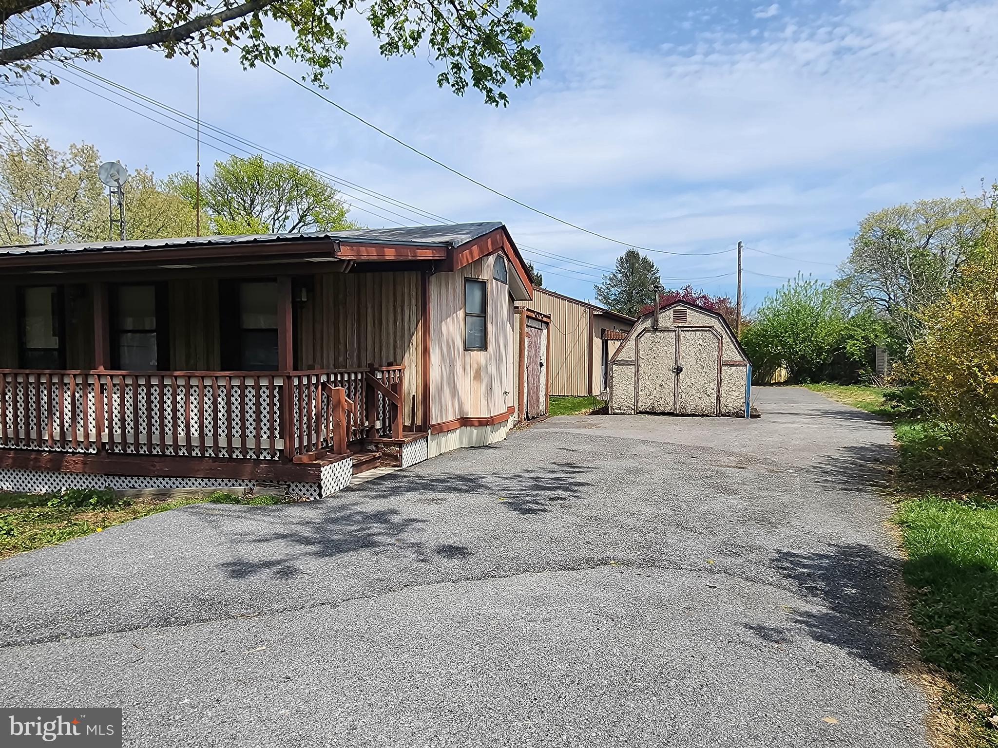 CLEVERSBURG - Residential