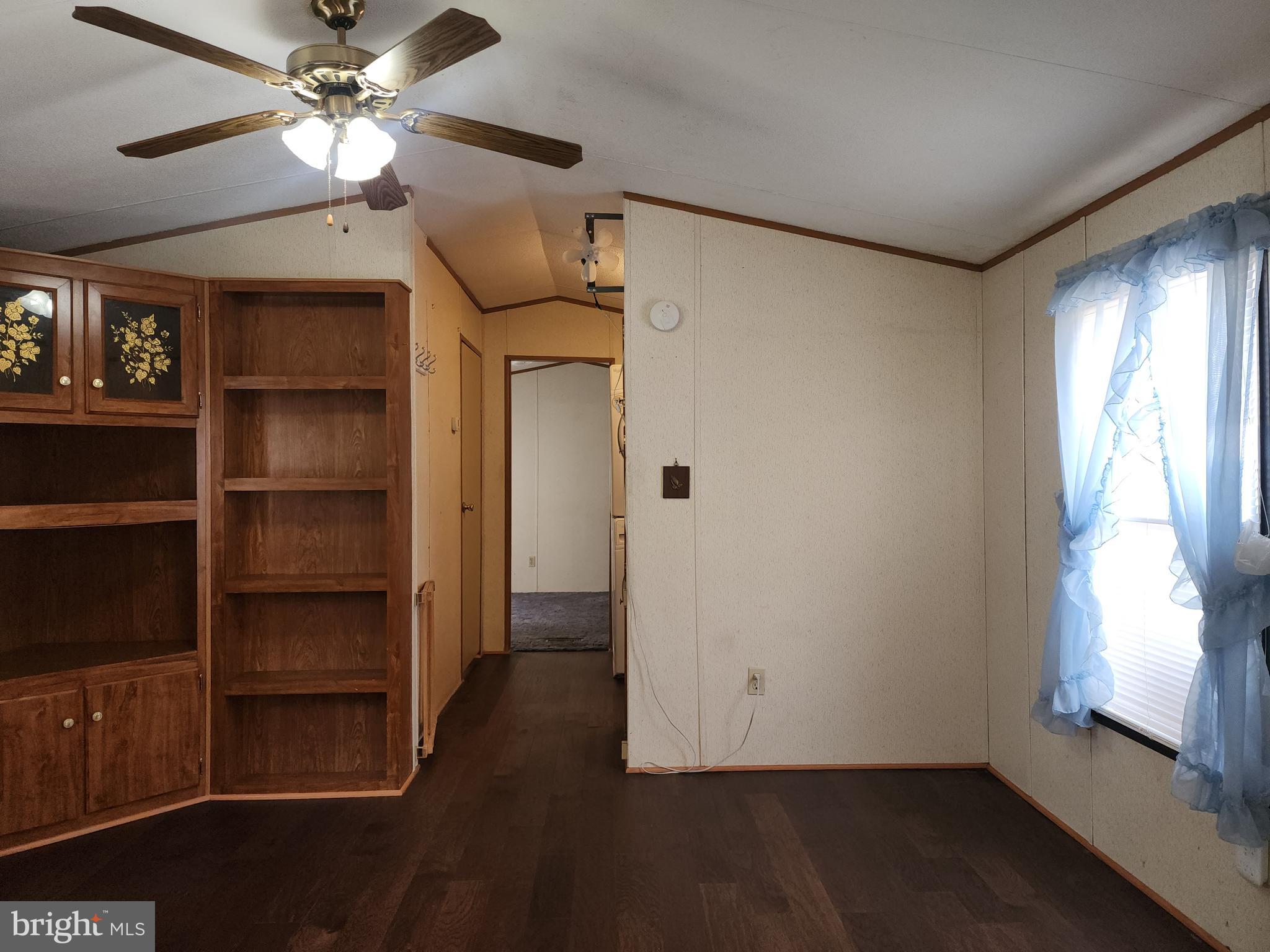 CLEVERSBURG - Residential