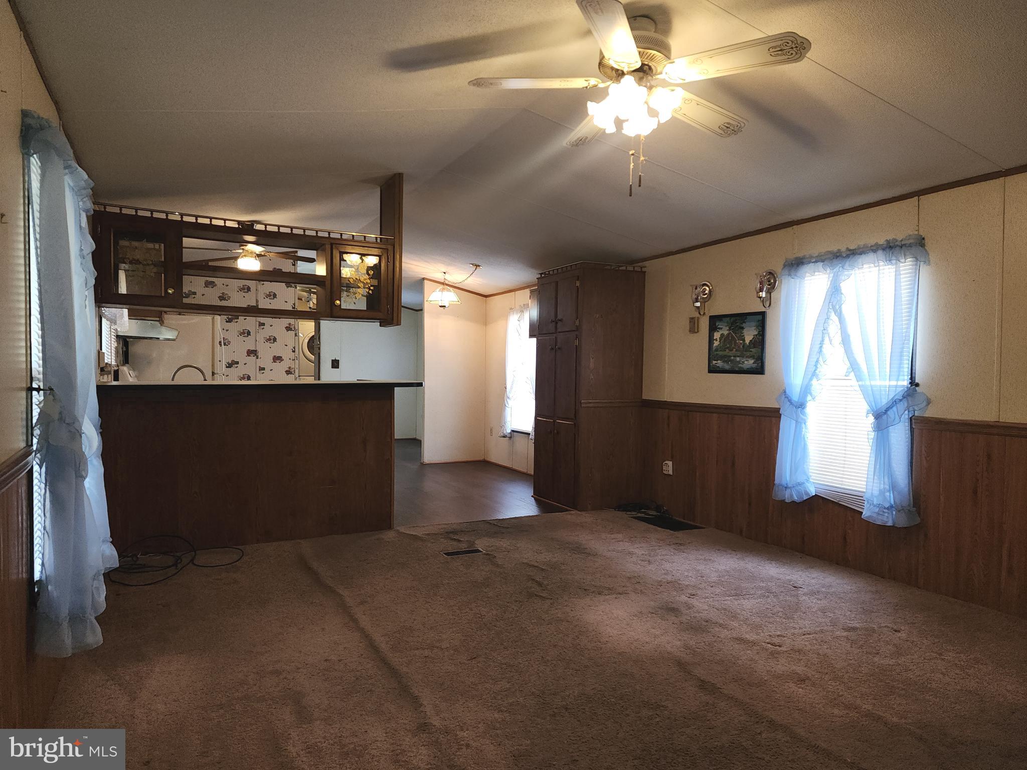 CLEVERSBURG - Residential