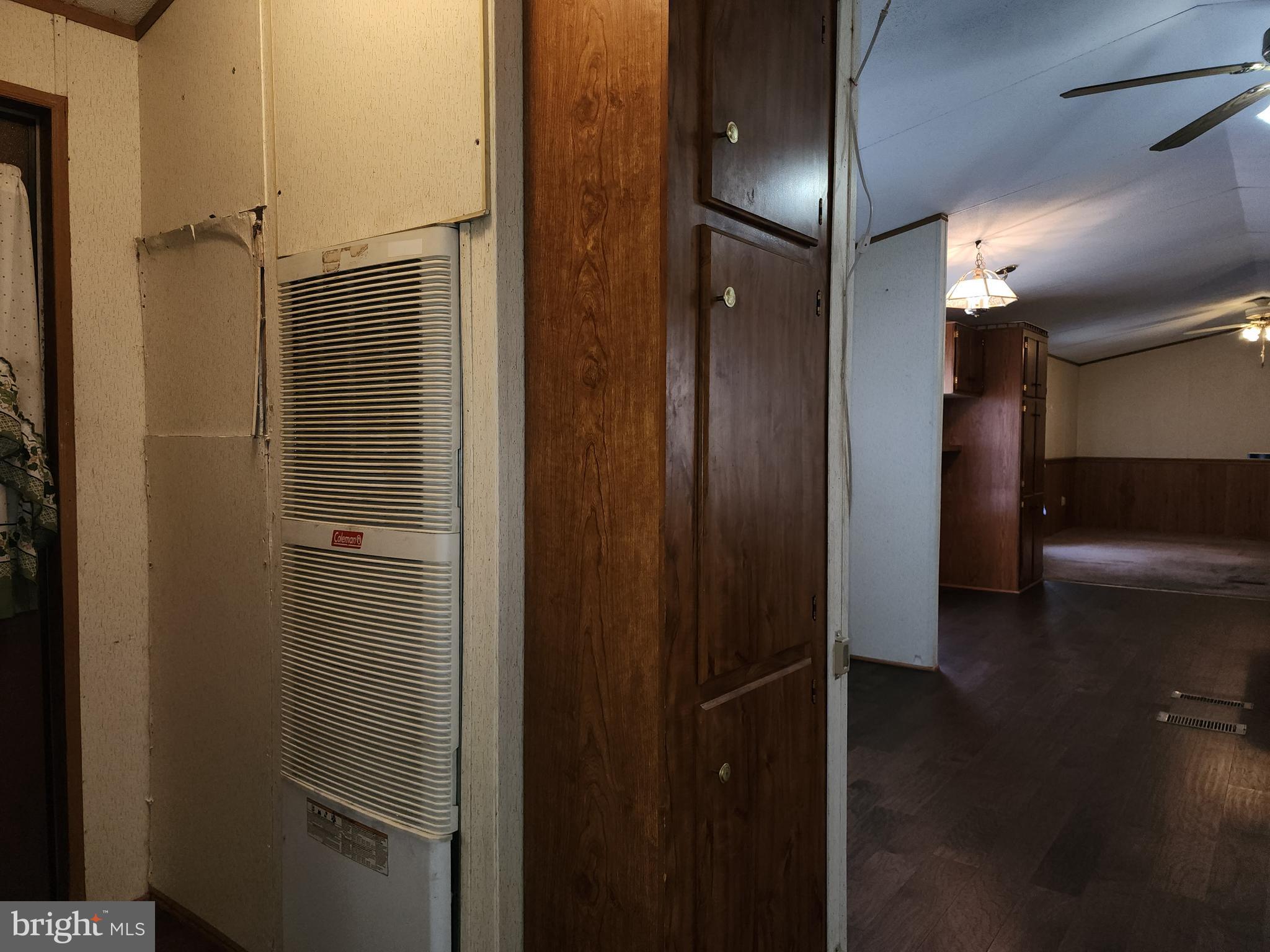 CLEVERSBURG - Residential