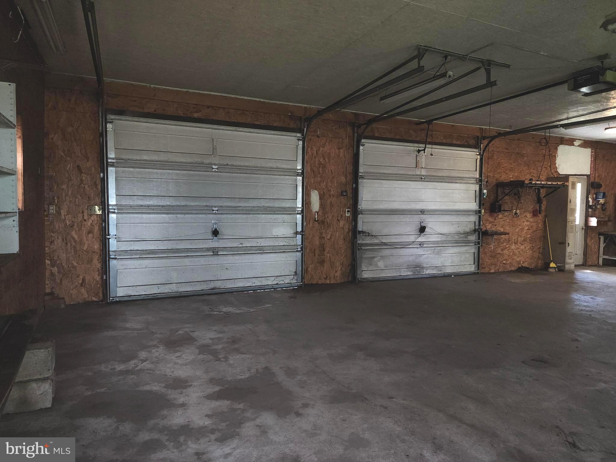 CLEVERSBURG - Residential