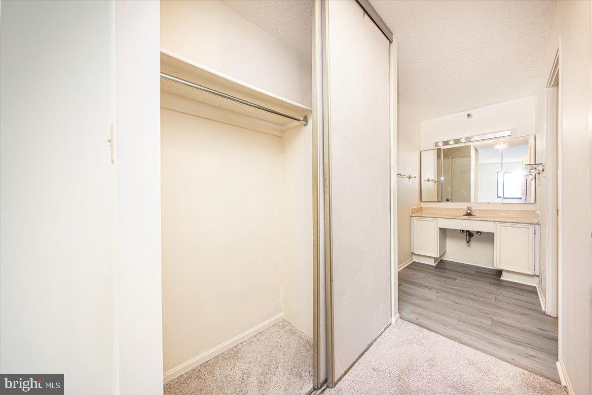 GREENS AT LEISURE WORLD - Residential