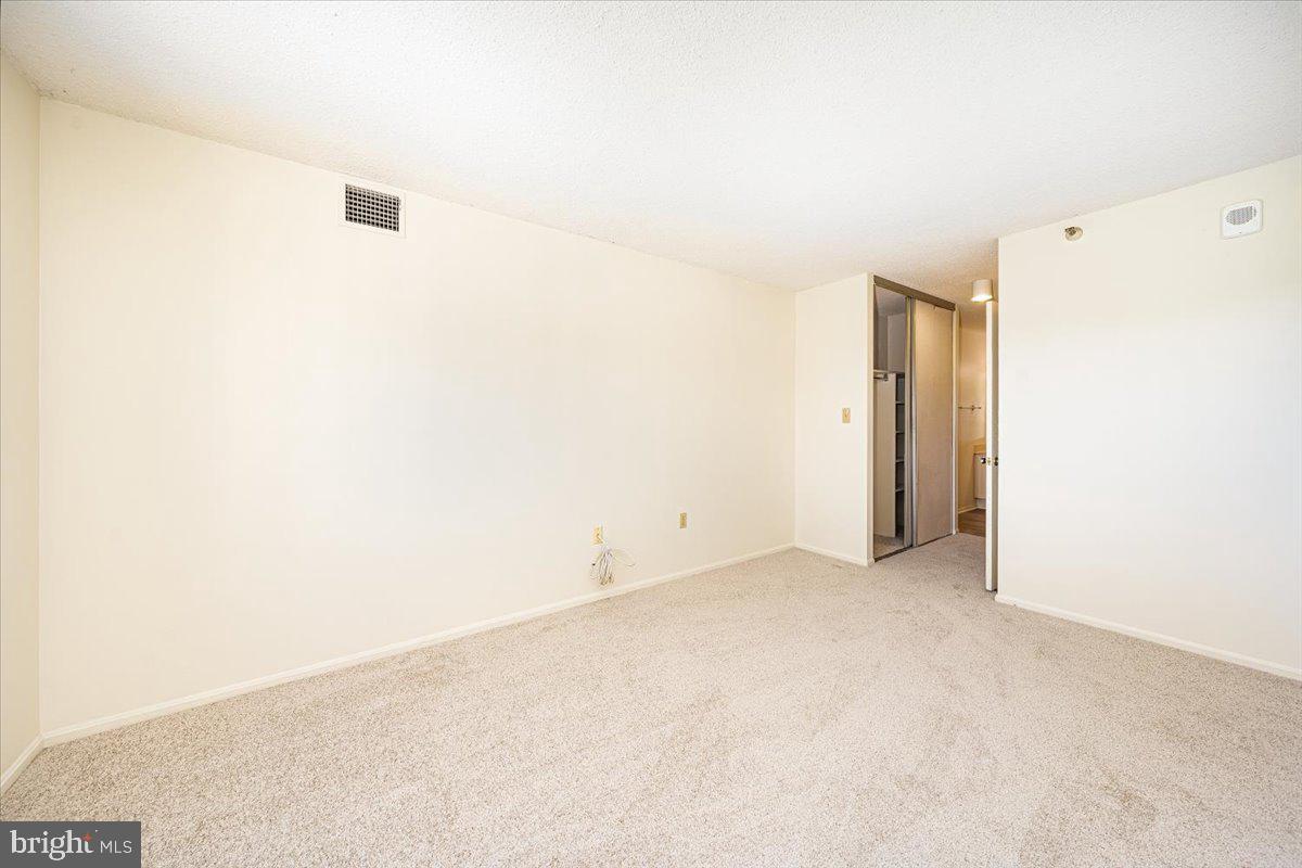 GREENS AT LEISURE WORLD - Residential