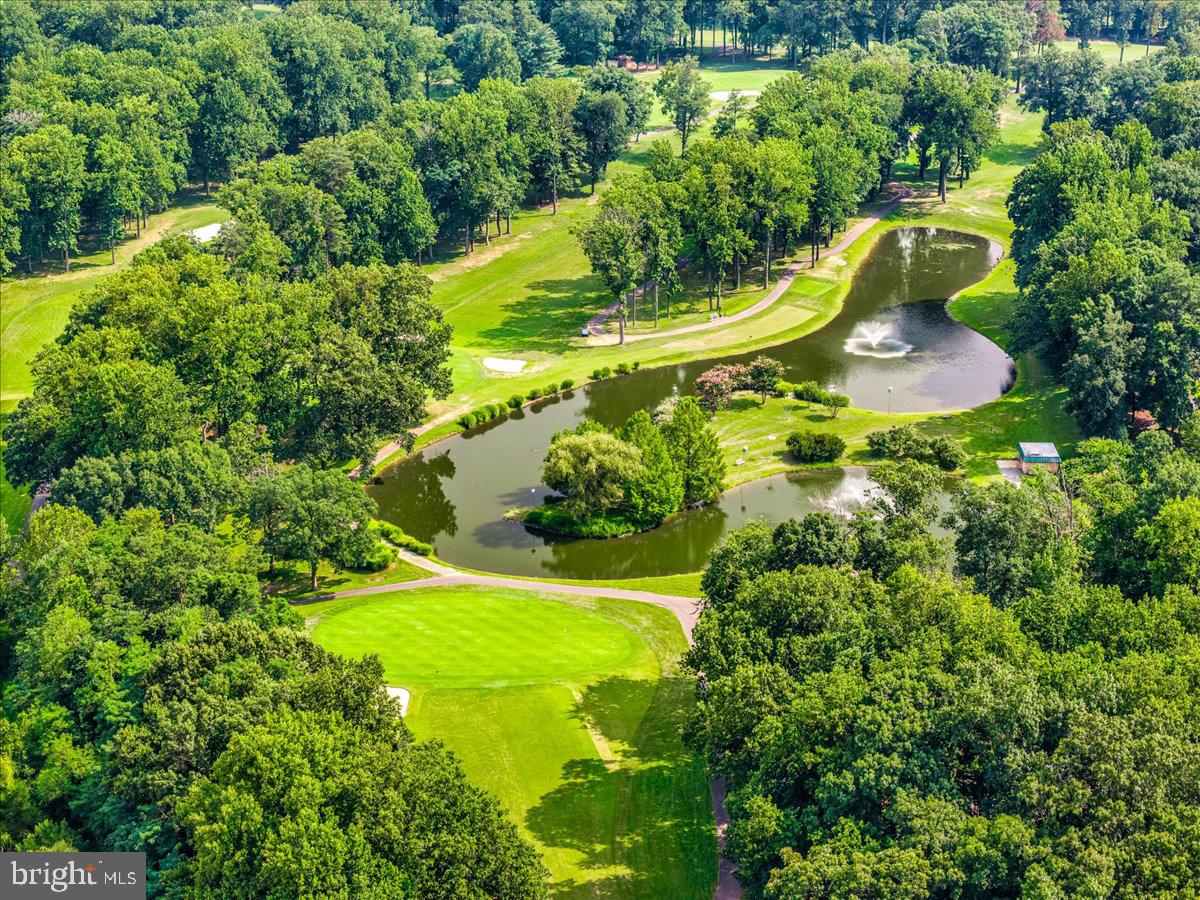 GREENS AT LEISURE WORLD - Residential