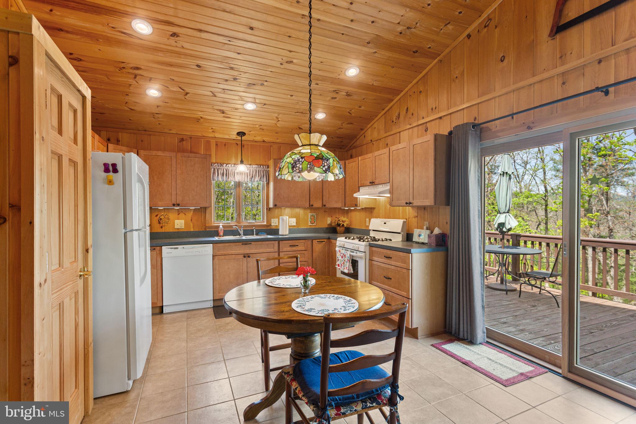 MATHIAS ESTATES - Residential
