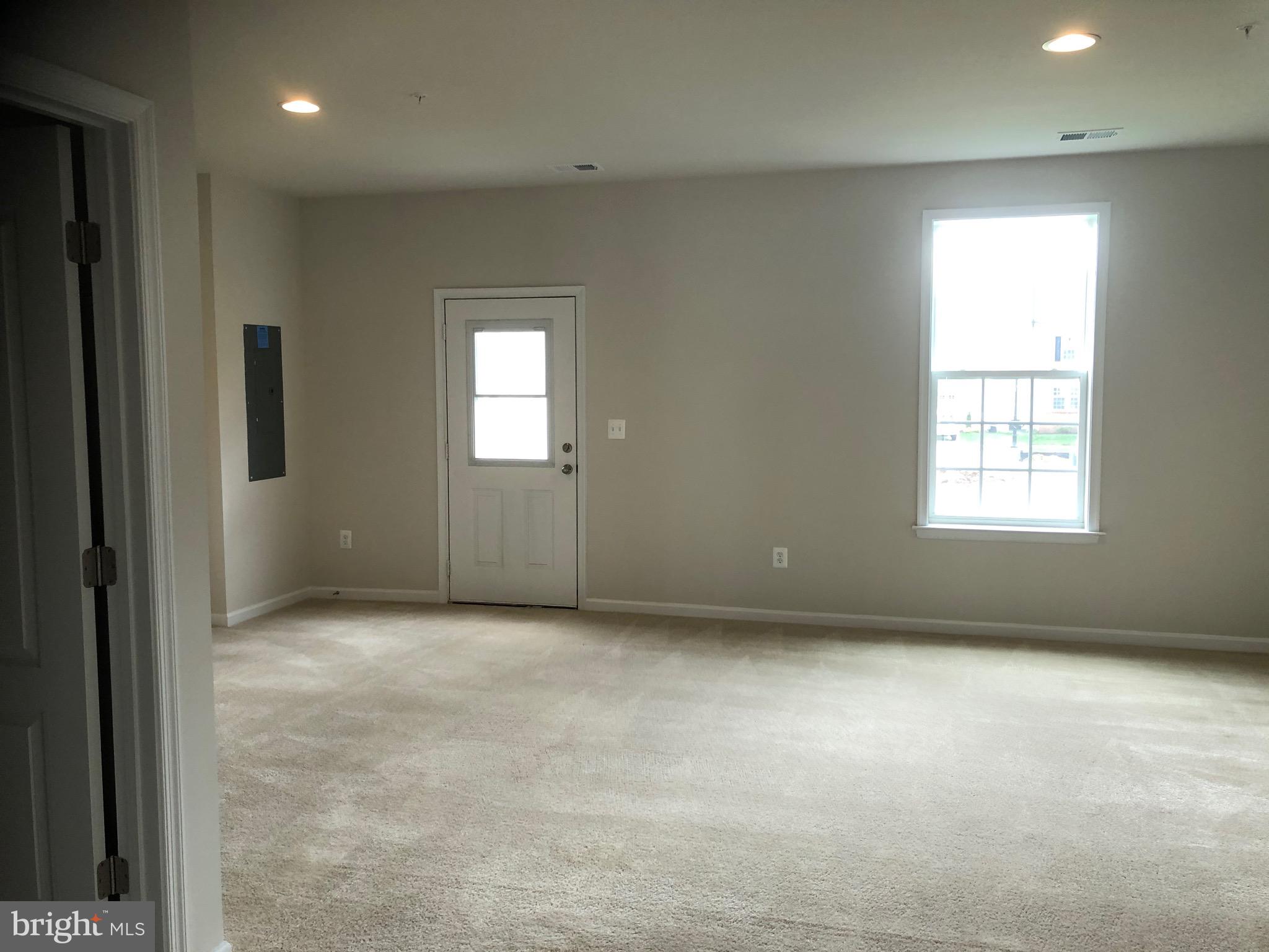 PARKSIDE AT WESTPHALIA - Residential Lease