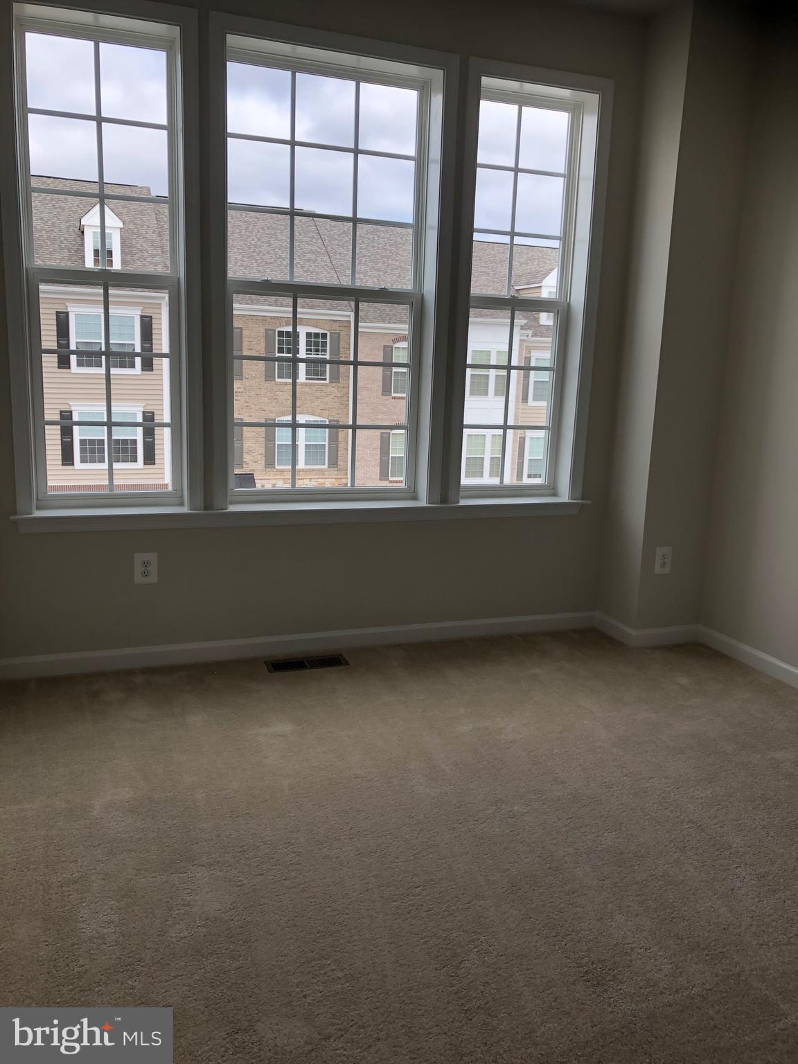 PARKSIDE AT WESTPHALIA - Residential Lease