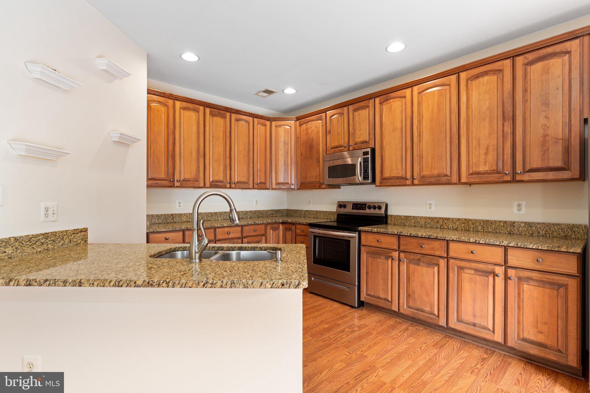 VILLAGE OF IDLEWILD - Residential Lease