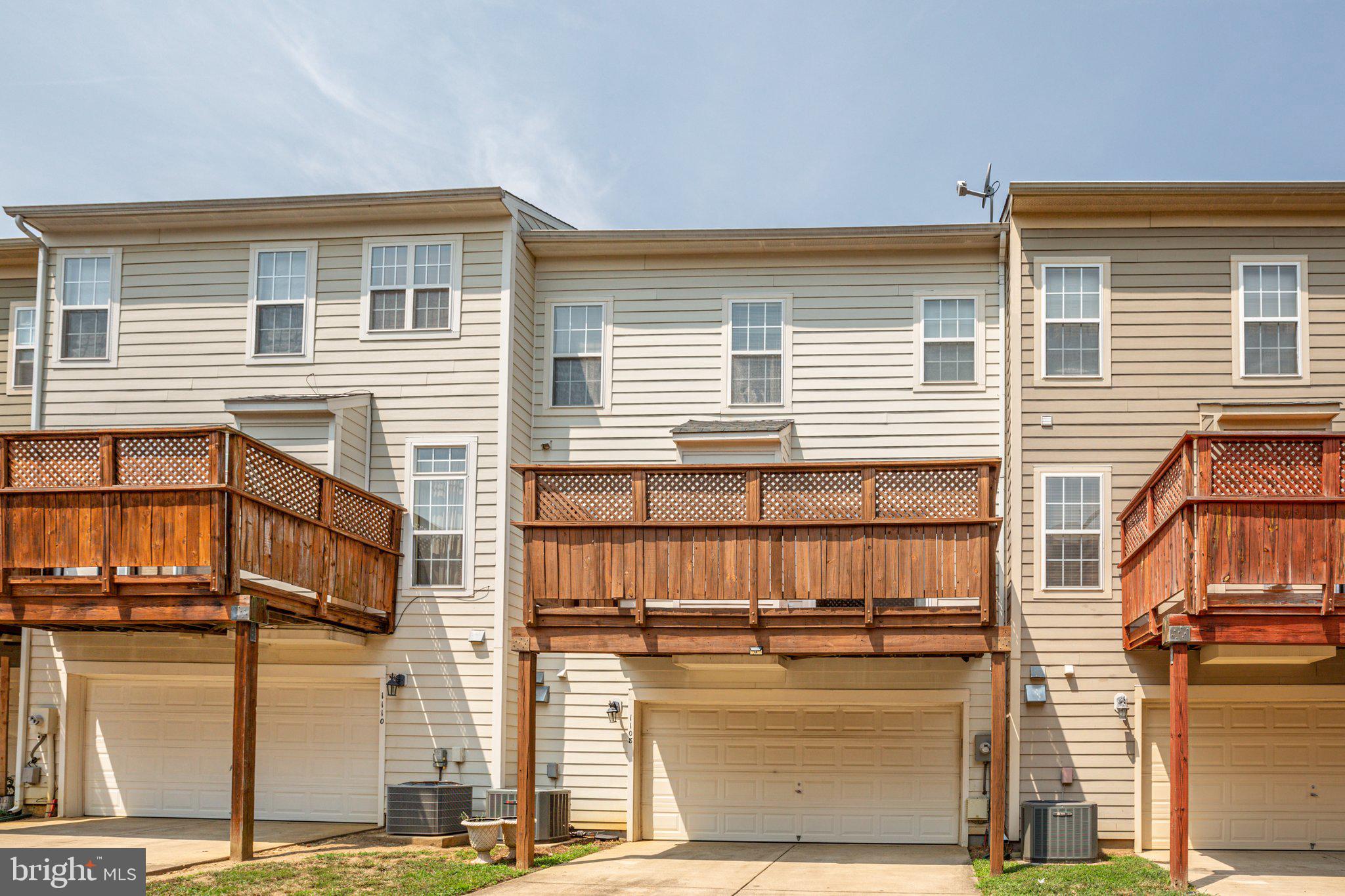 VILLAGE OF IDLEWILD - Residential Lease