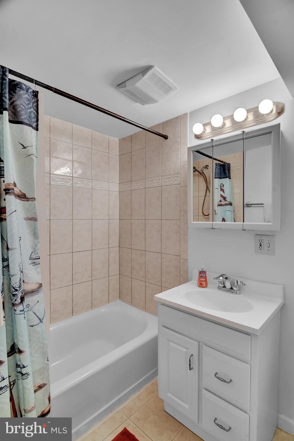 CHERRY RUN - Residential