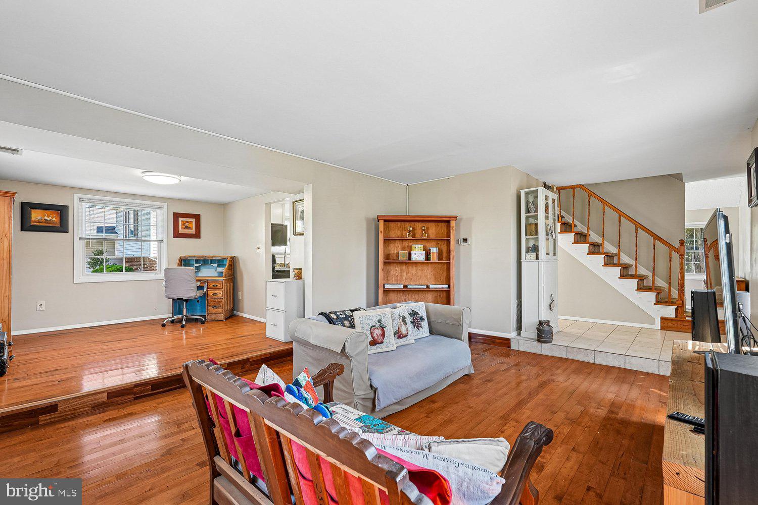 OAK TREE - Residential