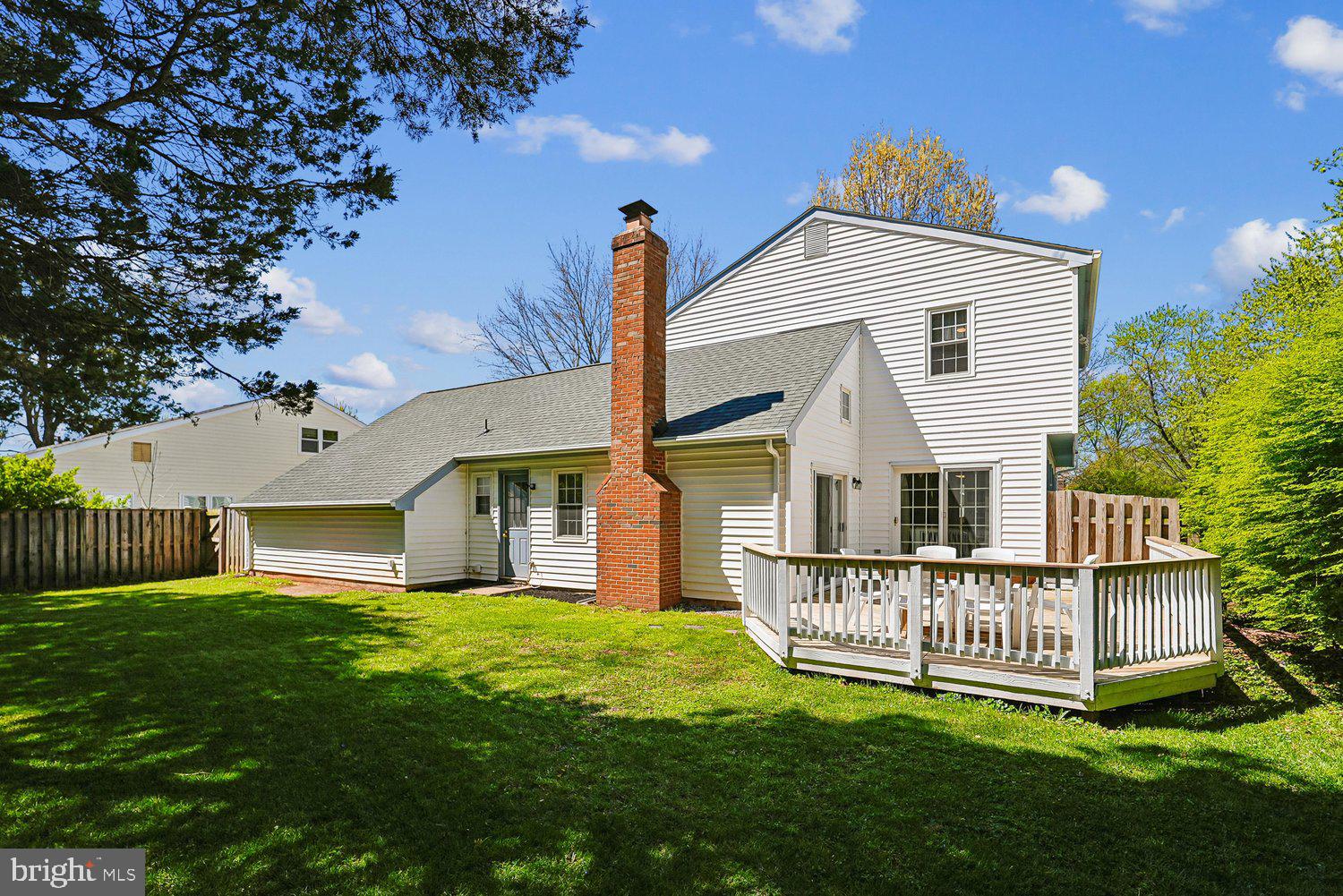 OAK TREE - Residential