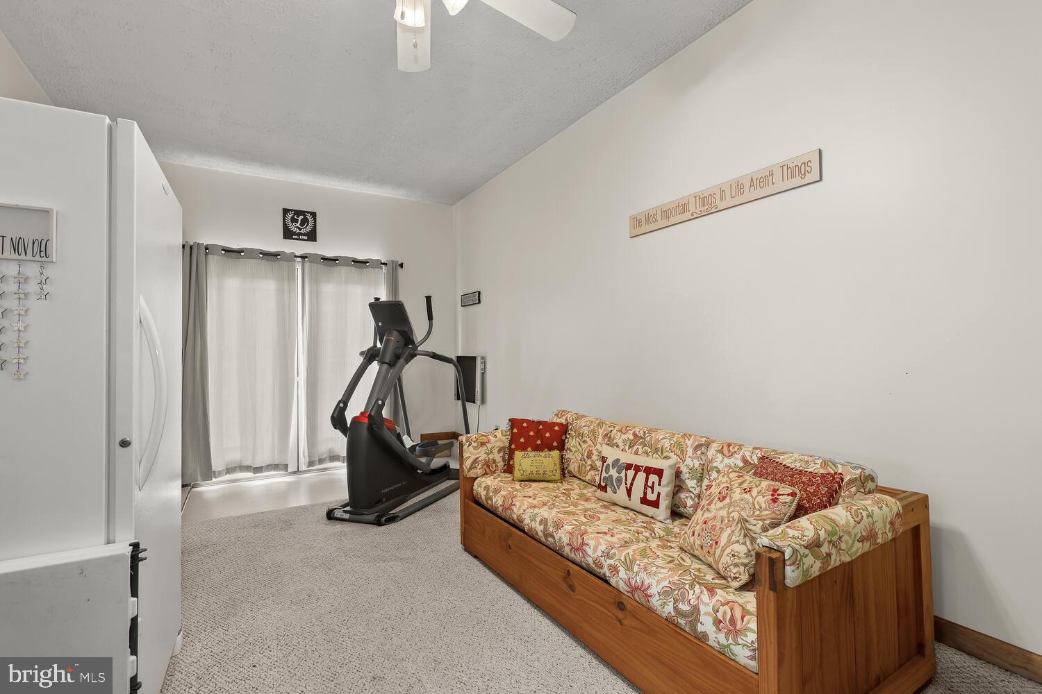 LONG BAR HARBOR - Residential