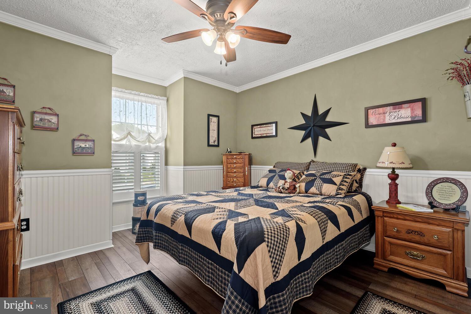 LONG BAR HARBOR - Residential