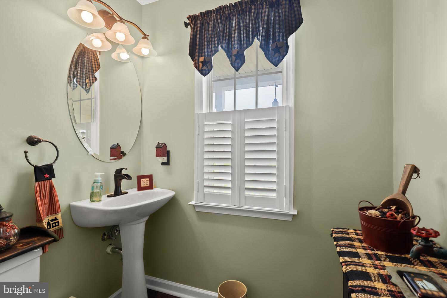 LONG BAR HARBOR - Residential