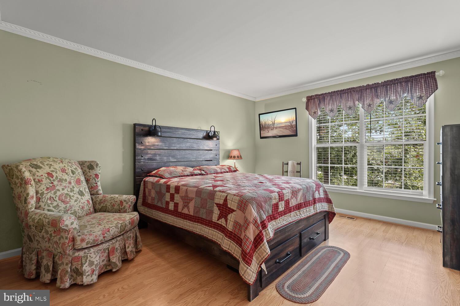 LONG BAR HARBOR - Residential