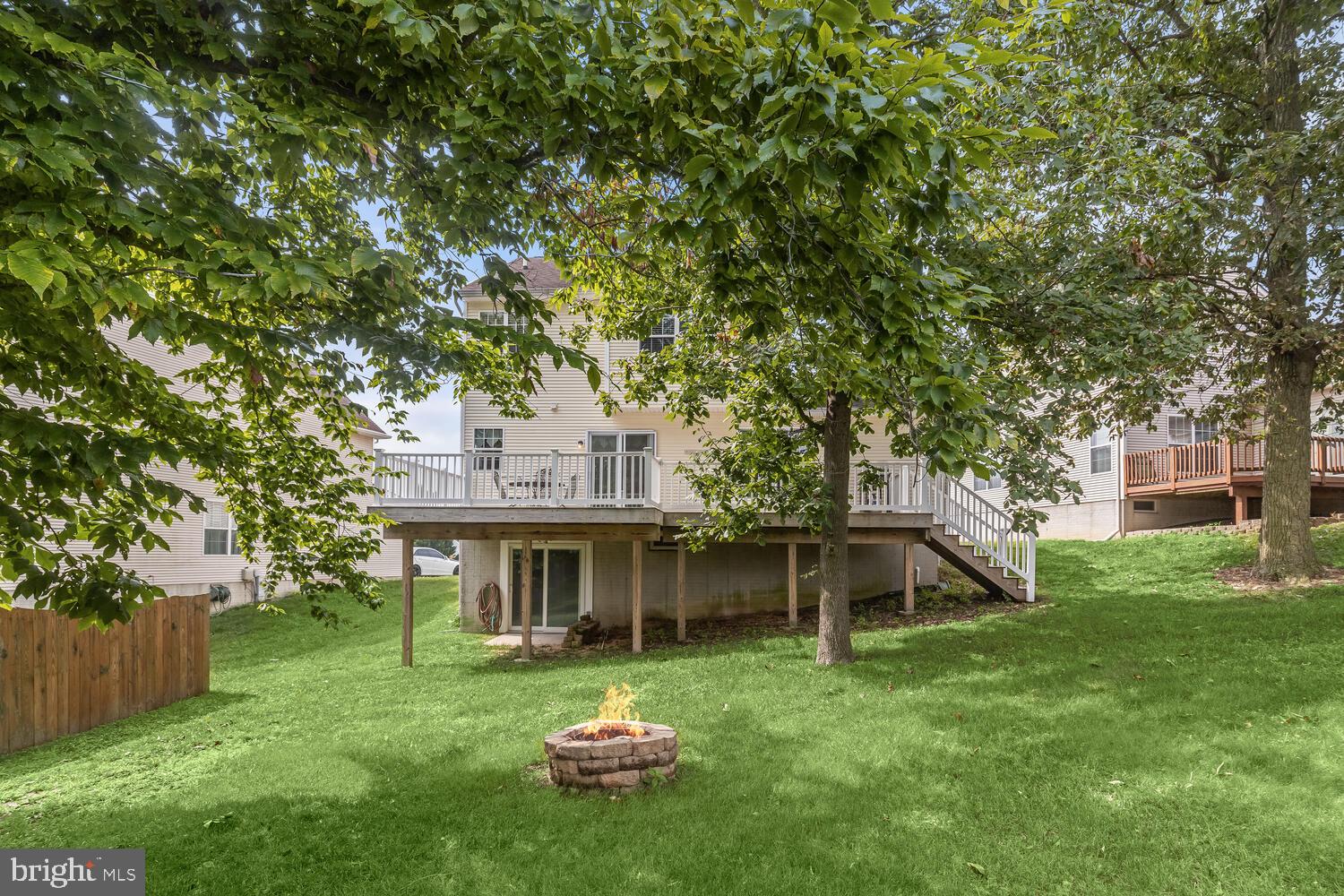 LONG BAR HARBOR - Residential