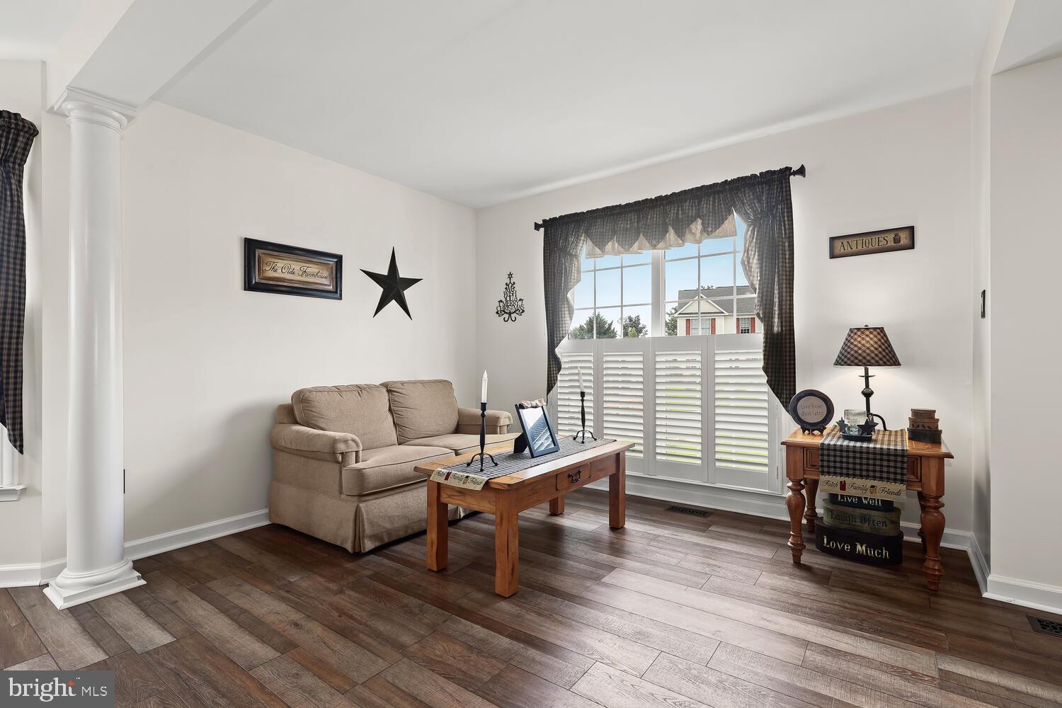 LONG BAR HARBOR - Residential