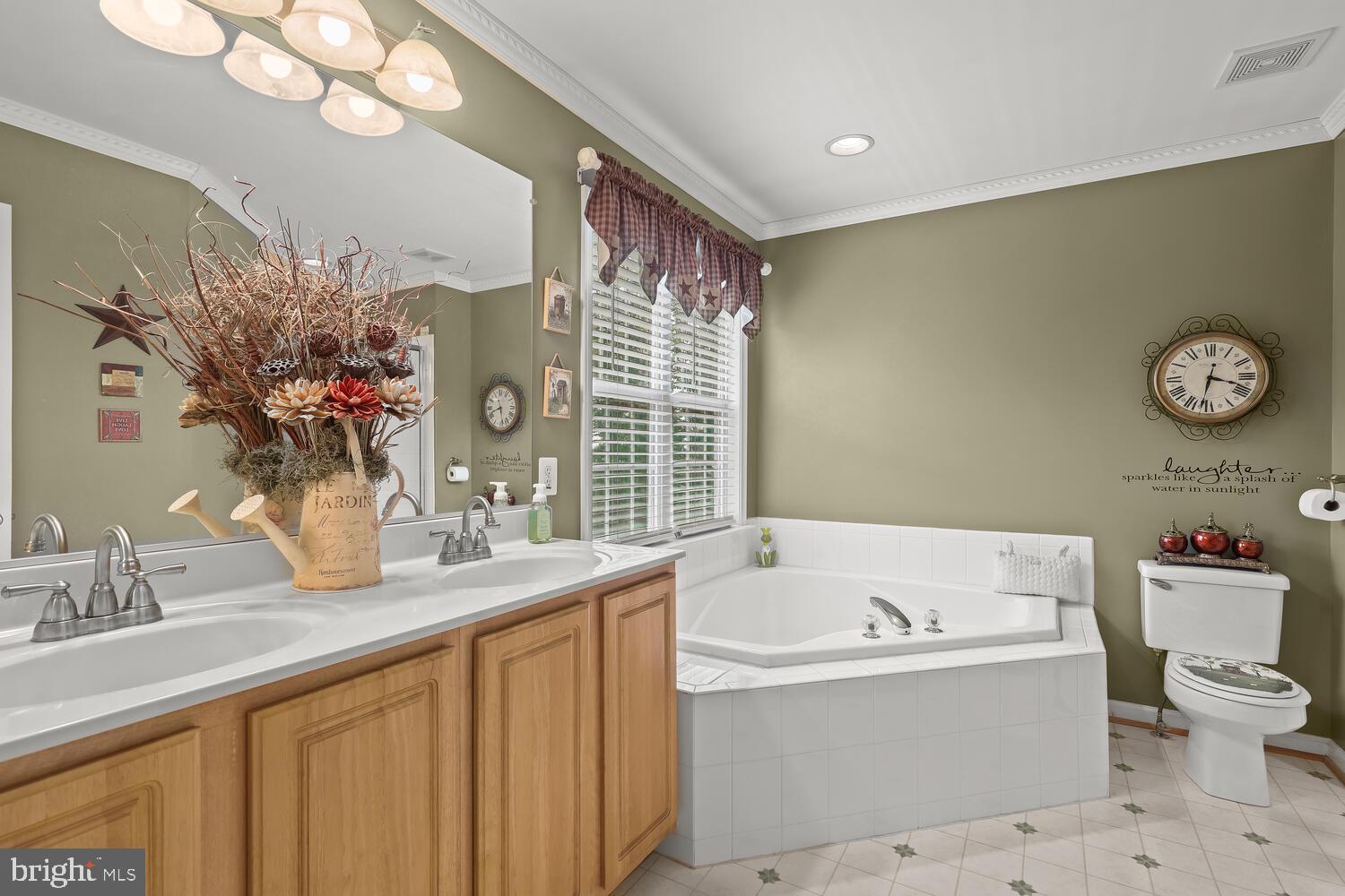 LONG BAR HARBOR - Residential