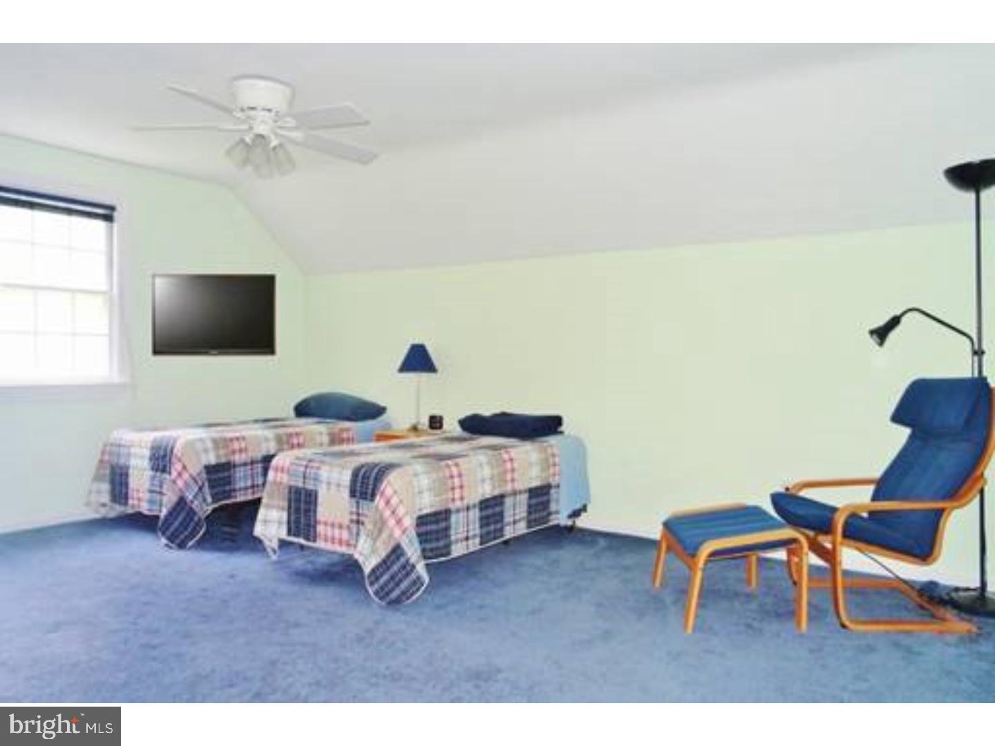 GLADWYNE - Residential