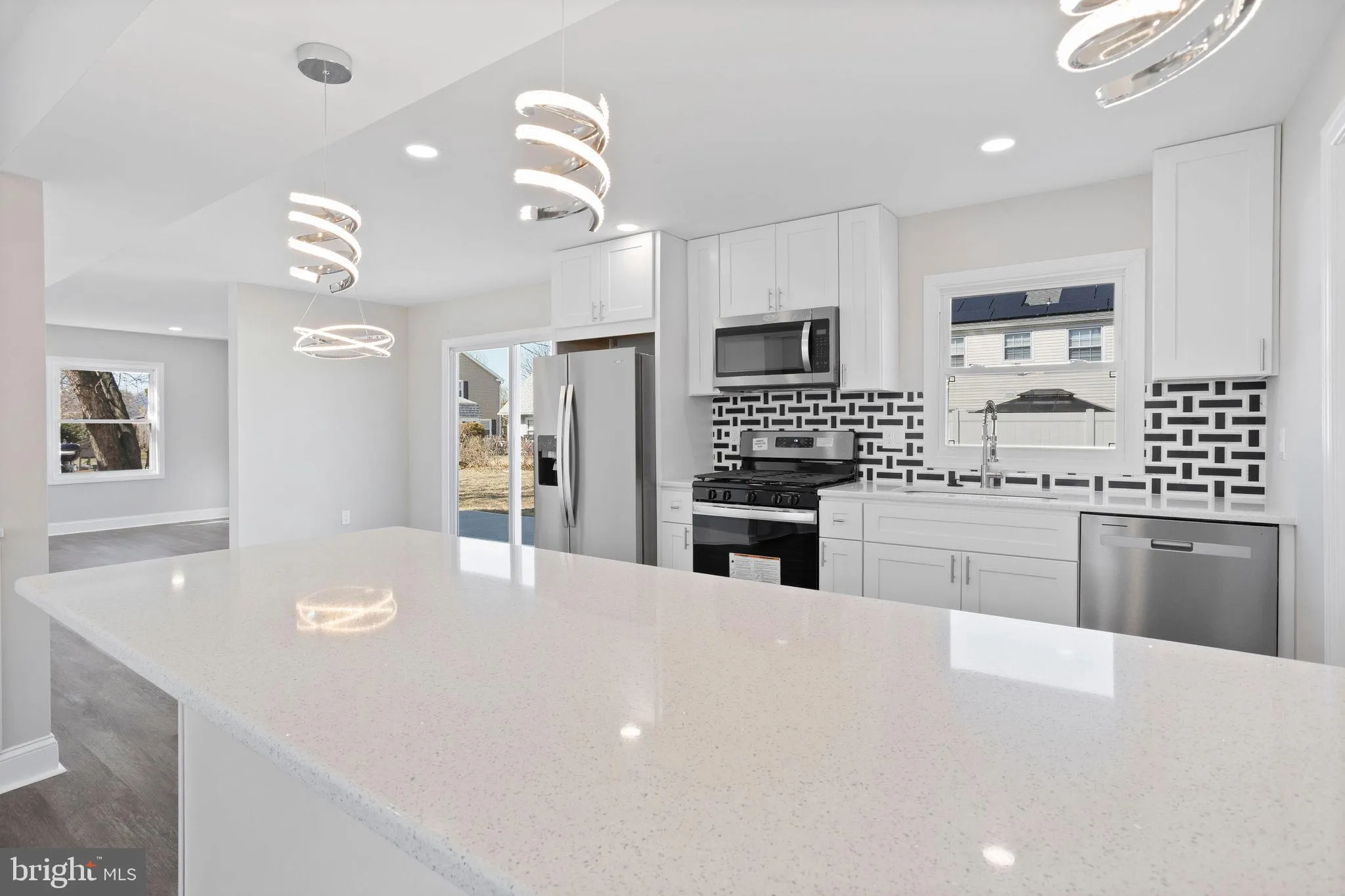 Willingboro, New Jersey 08046, United States, 3 Bedrooms Bedrooms, ,3 BathroomsBathrooms,Residential,Pending,87768