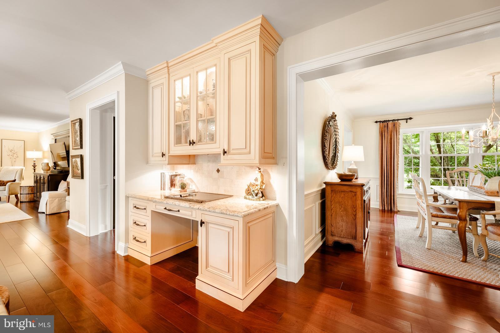 ROLLING COACH ESTS - Residential