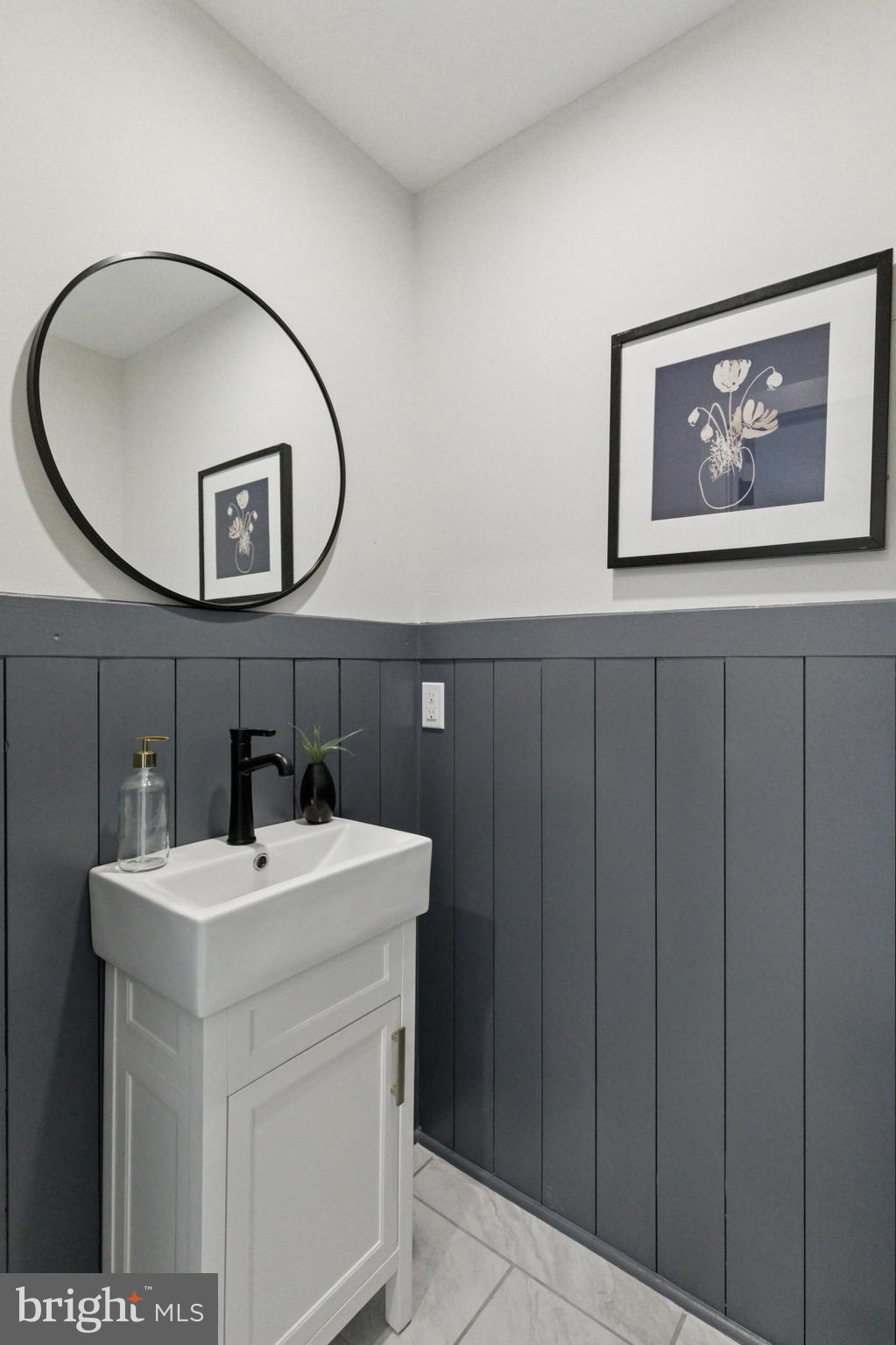 ROXBOROUGH - Residential