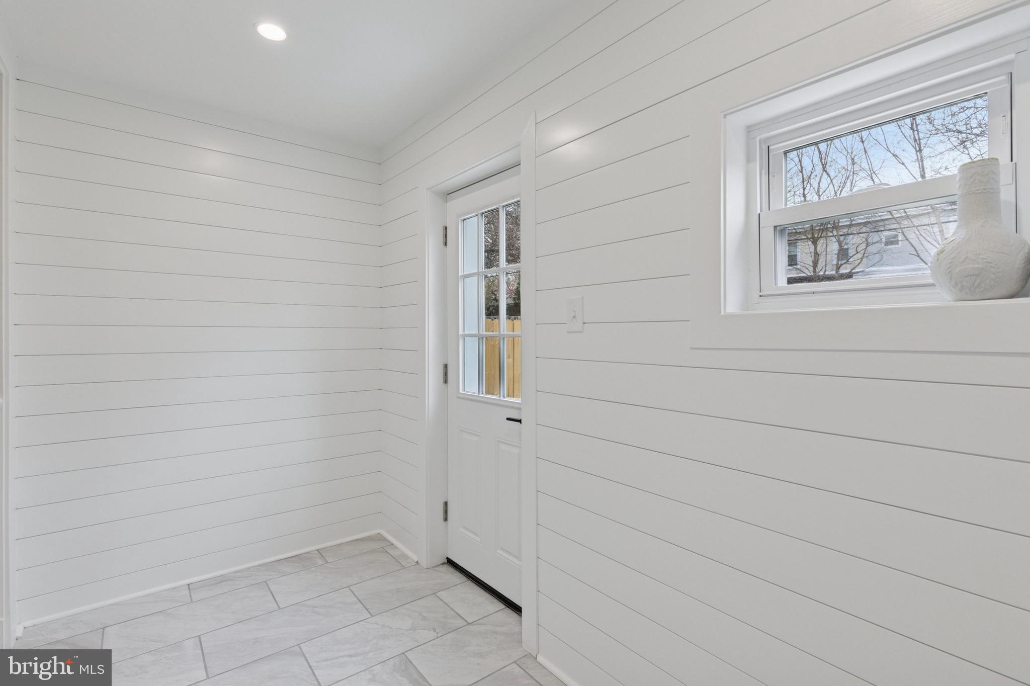 ROXBOROUGH - Residential