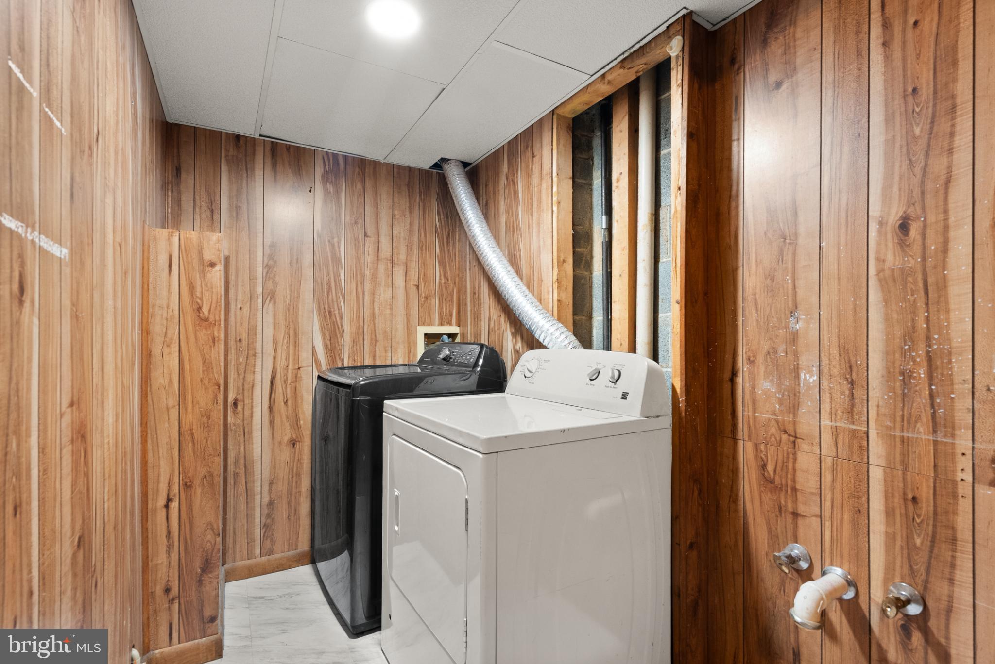 DALE CITY - Residential