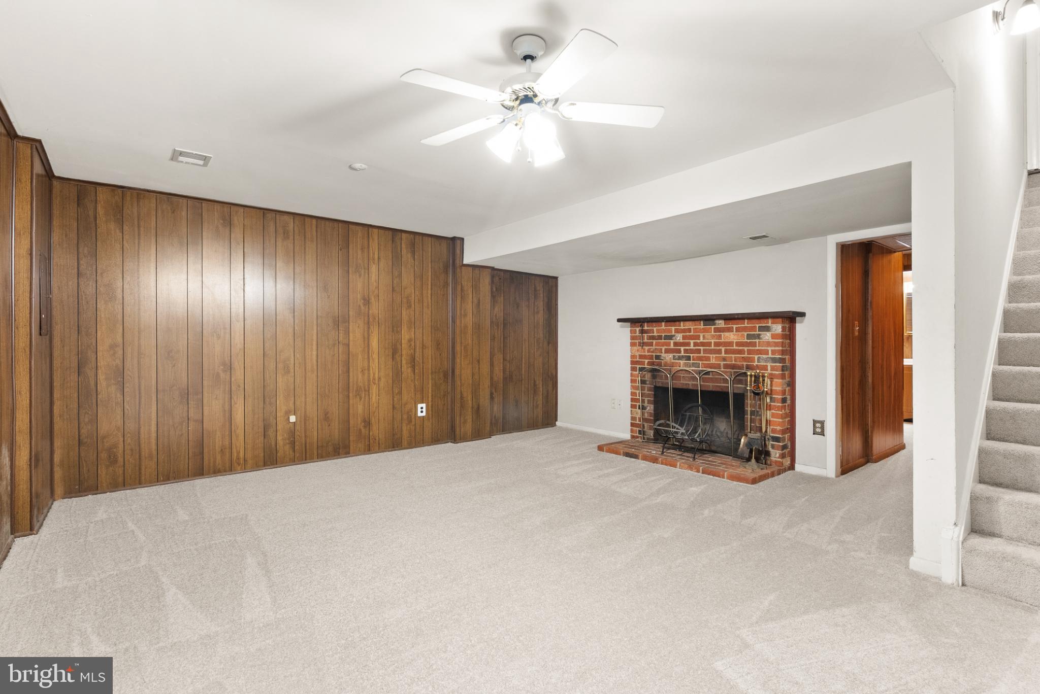 DALE CITY - Residential