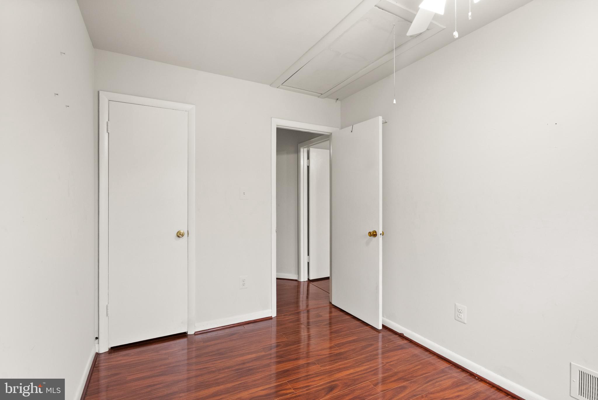 DALE CITY - Residential