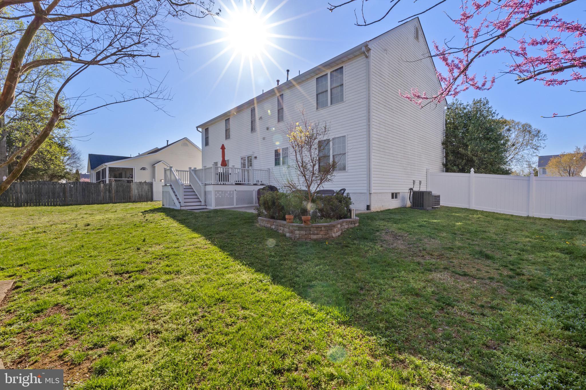 RIVER CLUB - Residential