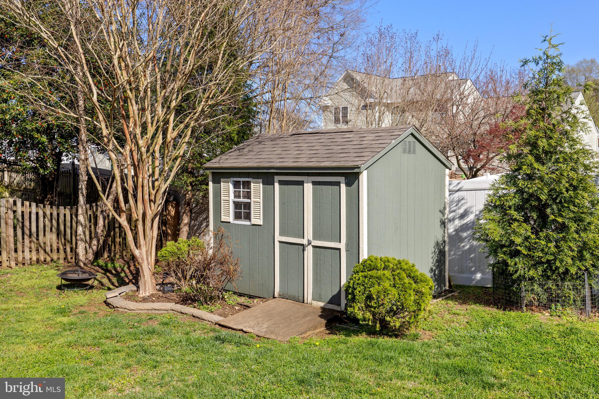 RIVER CLUB - Residential