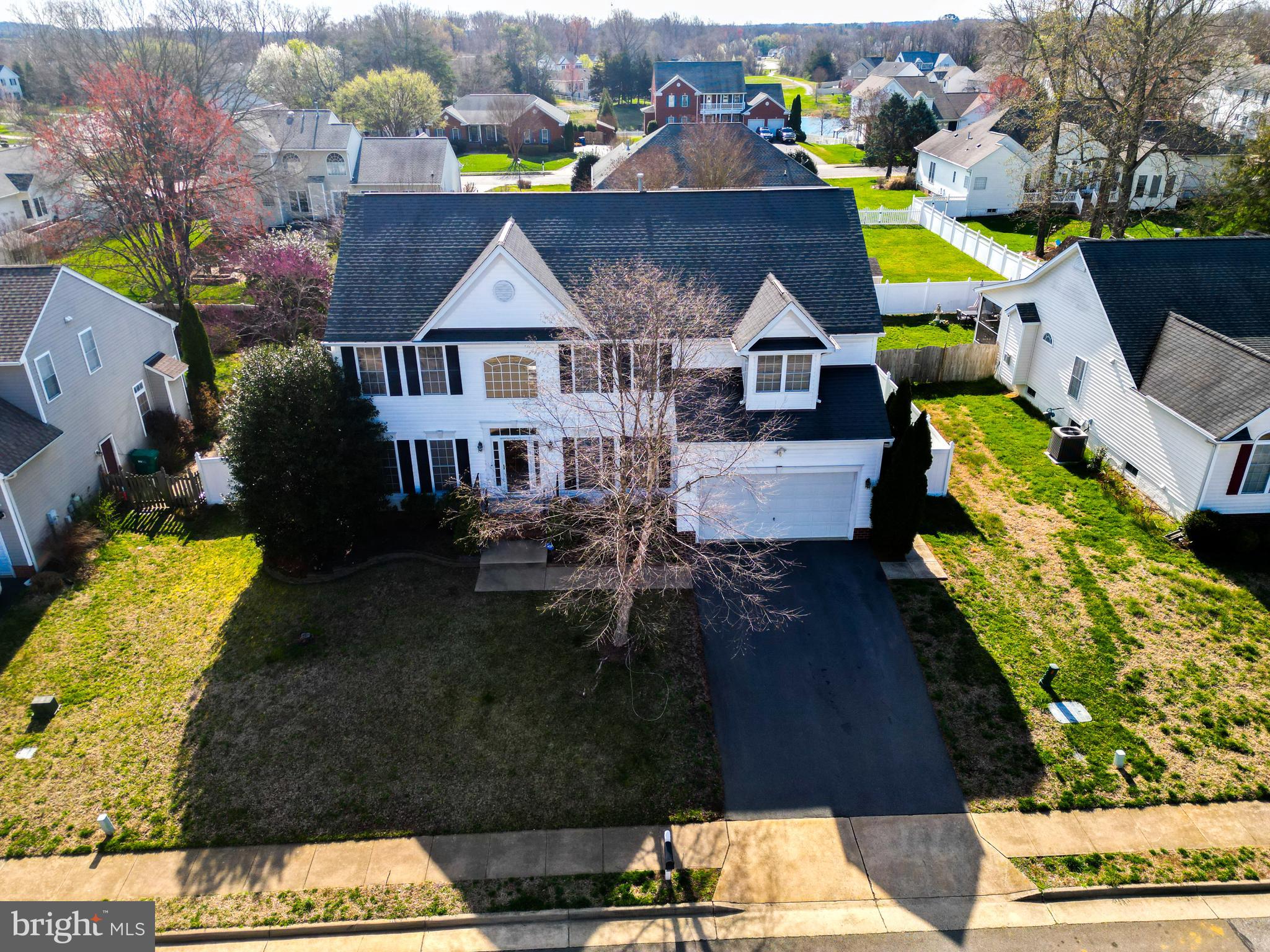 RIVER CLUB - Residential