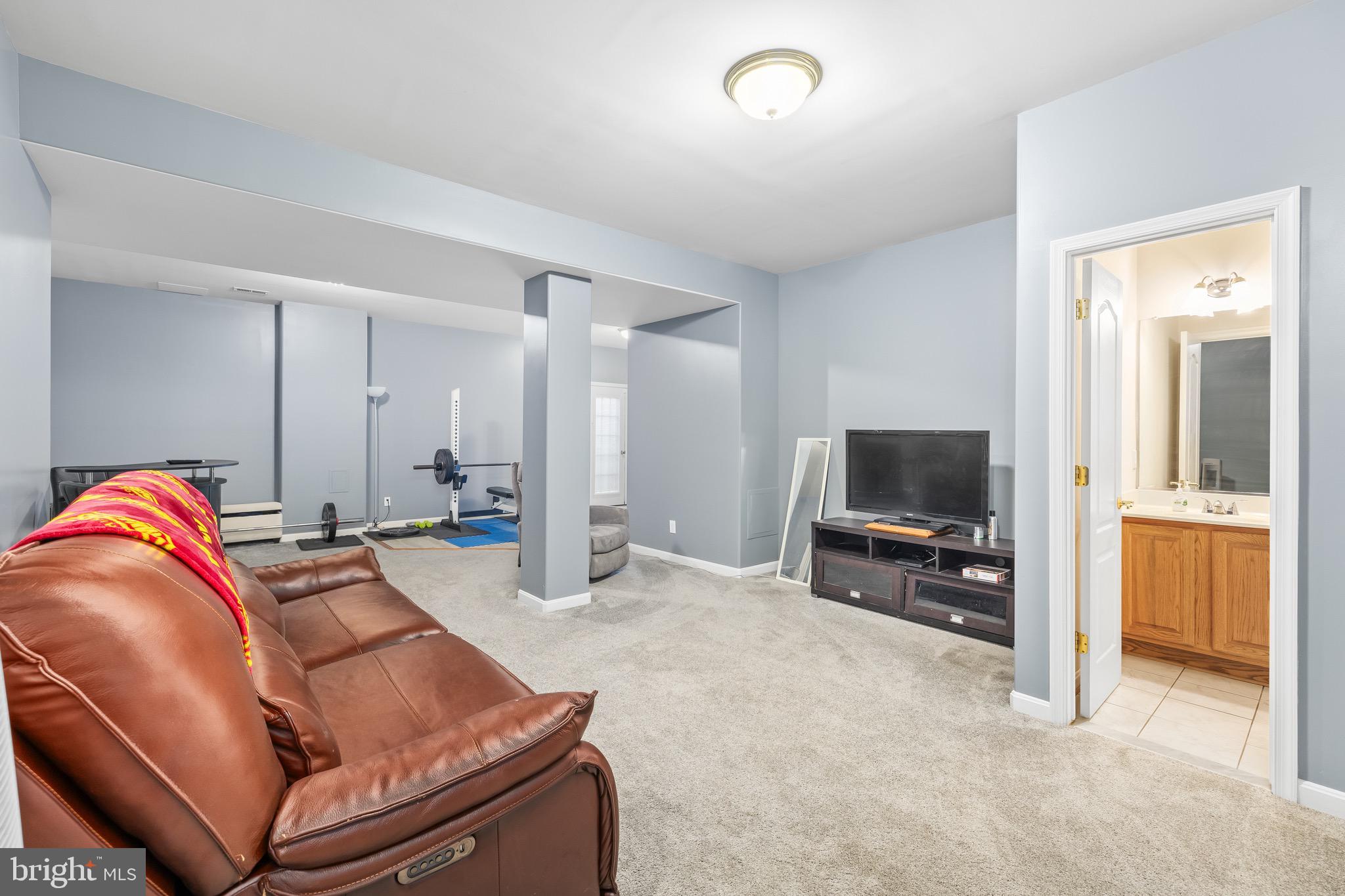 RIVER CLUB - Residential