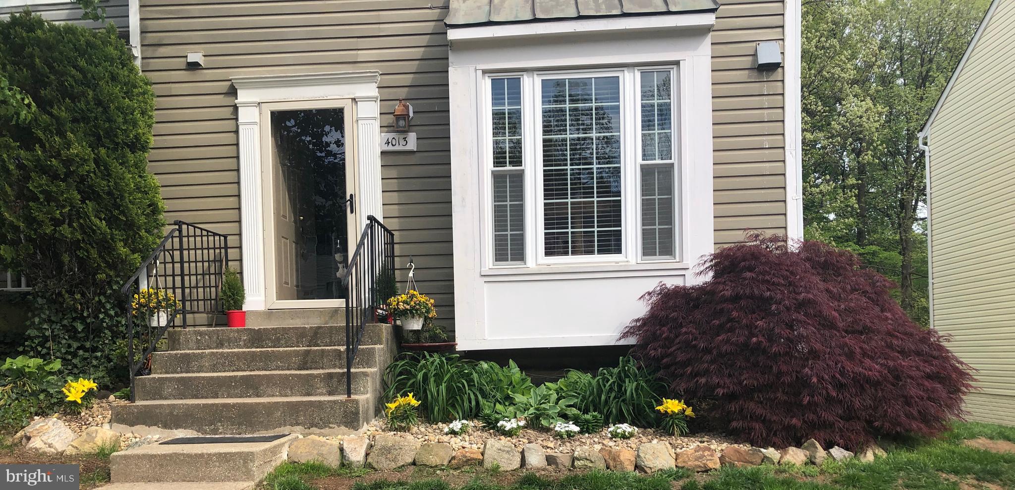 VALLEY STREAM ESTATES - Residential