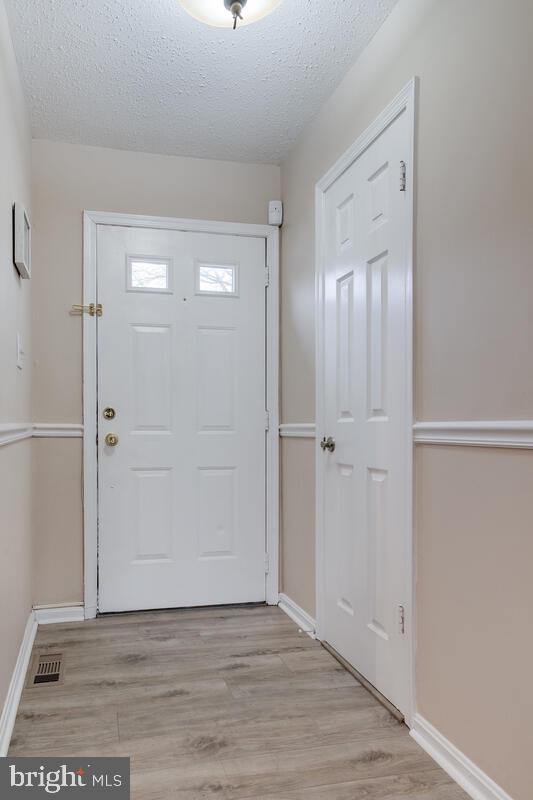 VALLEY STREAM ESTATES - Residential