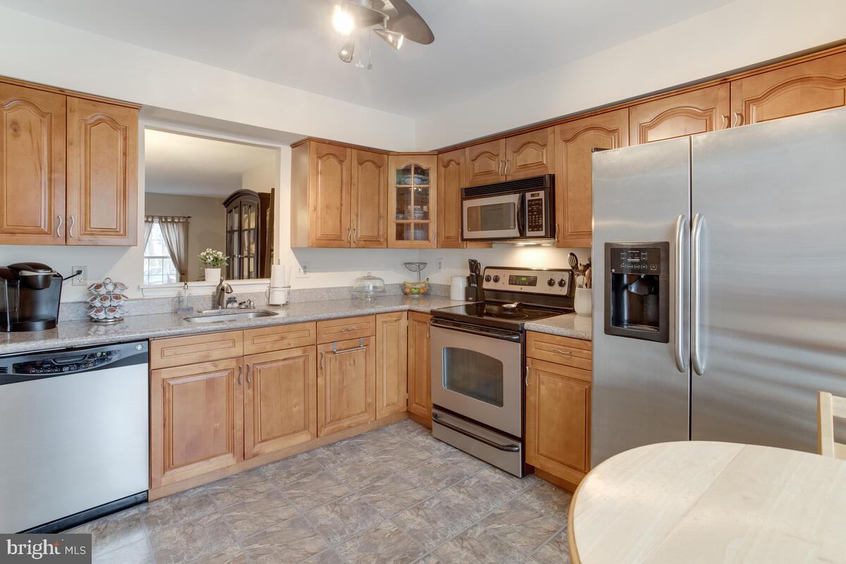 VALLEY STREAM ESTATES - Residential