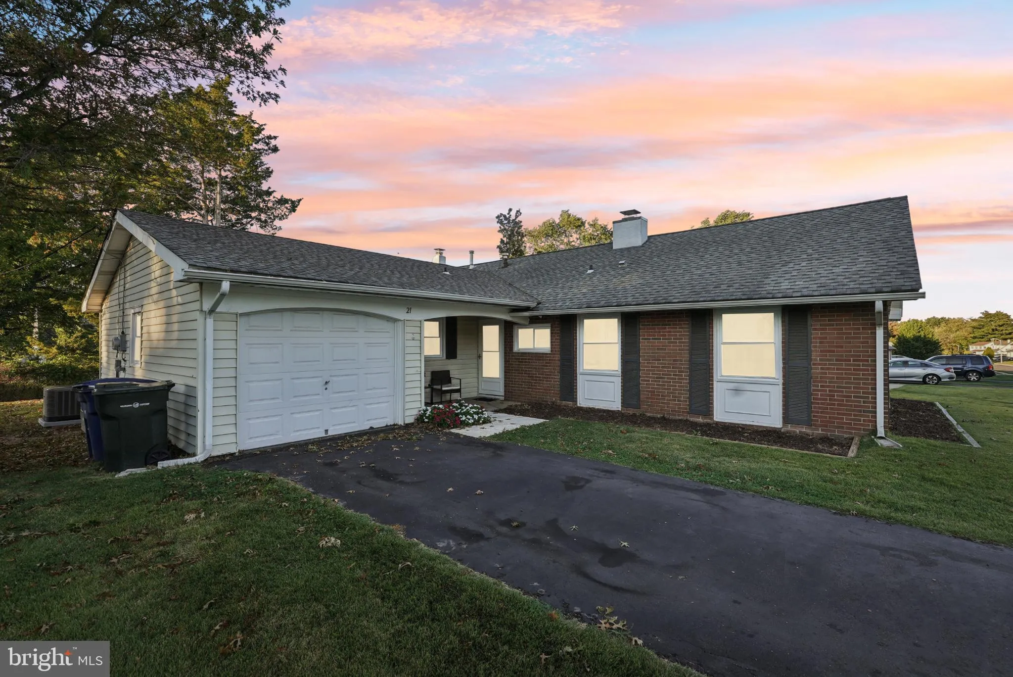 Willingboro, New Jersey 08046, United States, 3 Bedrooms Bedrooms, ,2 BathroomsBathrooms,Residential,Active,225874