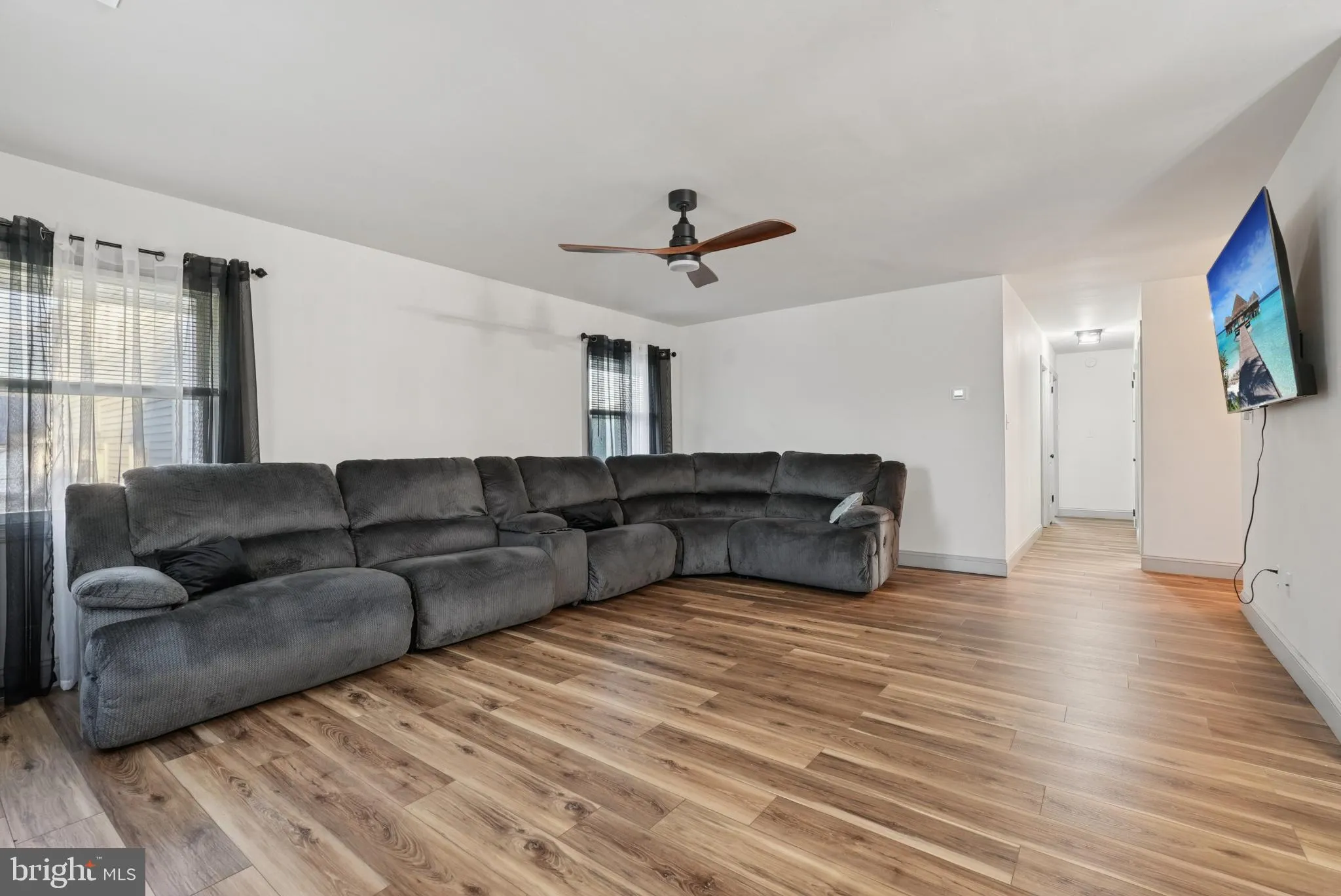 Willingboro, New Jersey 08046, United States, 3 Bedrooms Bedrooms, ,2 BathroomsBathrooms,Residential,Active,225874