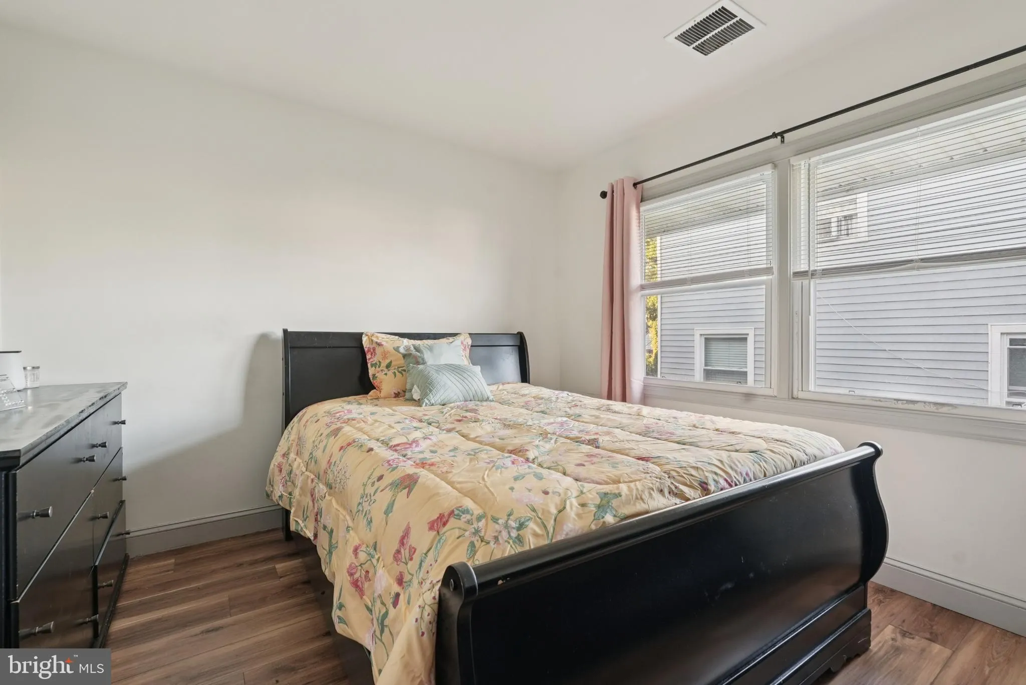 Willingboro, New Jersey 08046, United States, 3 Bedrooms Bedrooms, ,2 BathroomsBathrooms,Residential,Active,225874